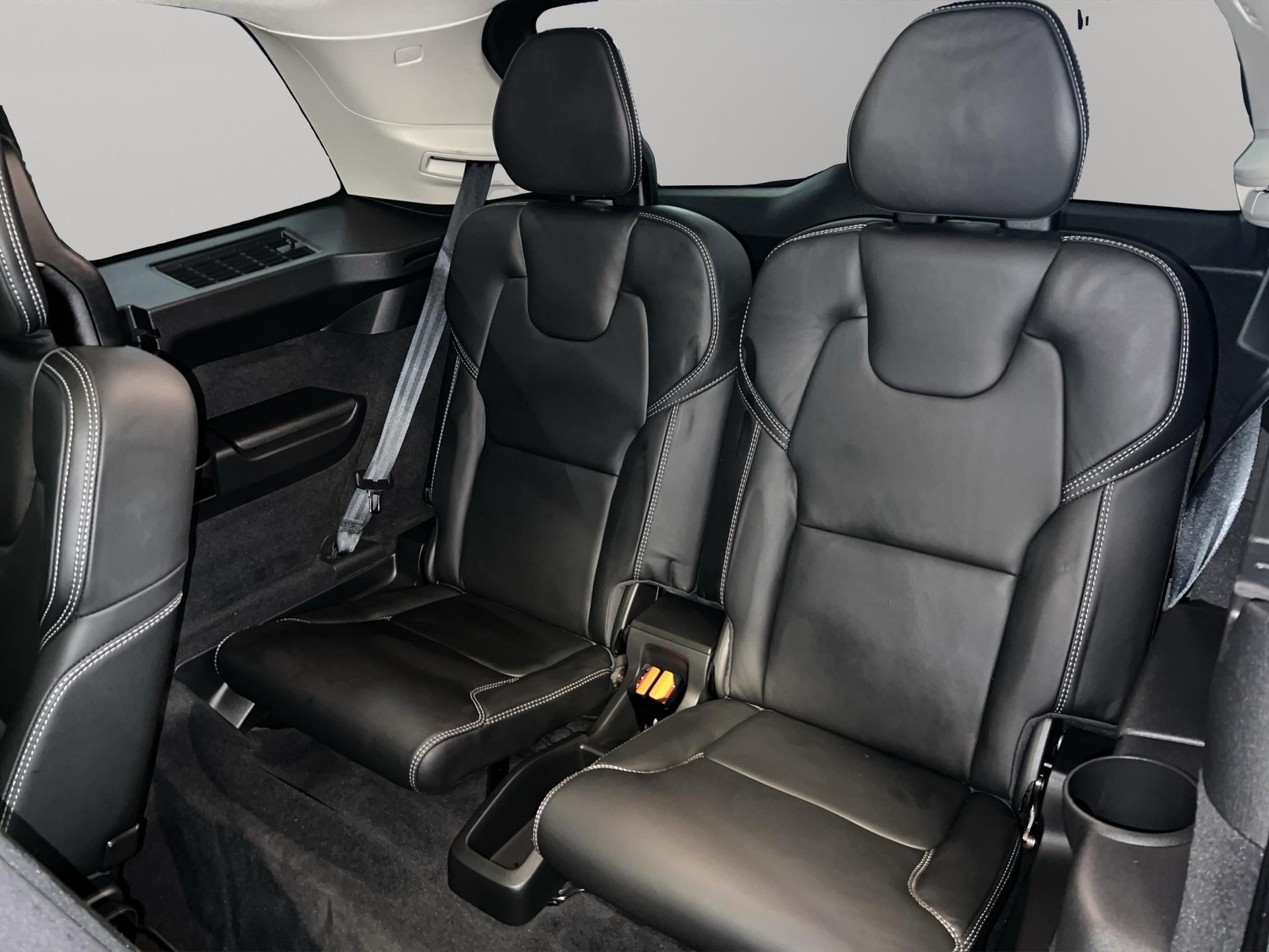 VOLVO XC90 2.0 T8 TE Inscription 7P. AWD-image-8