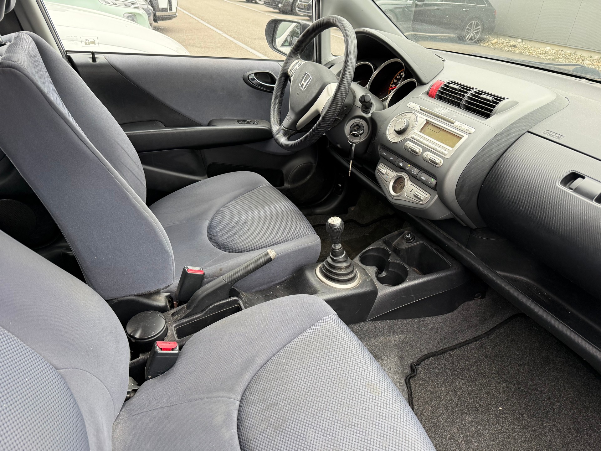 HONDA Jazz 1.4i ES-image-7