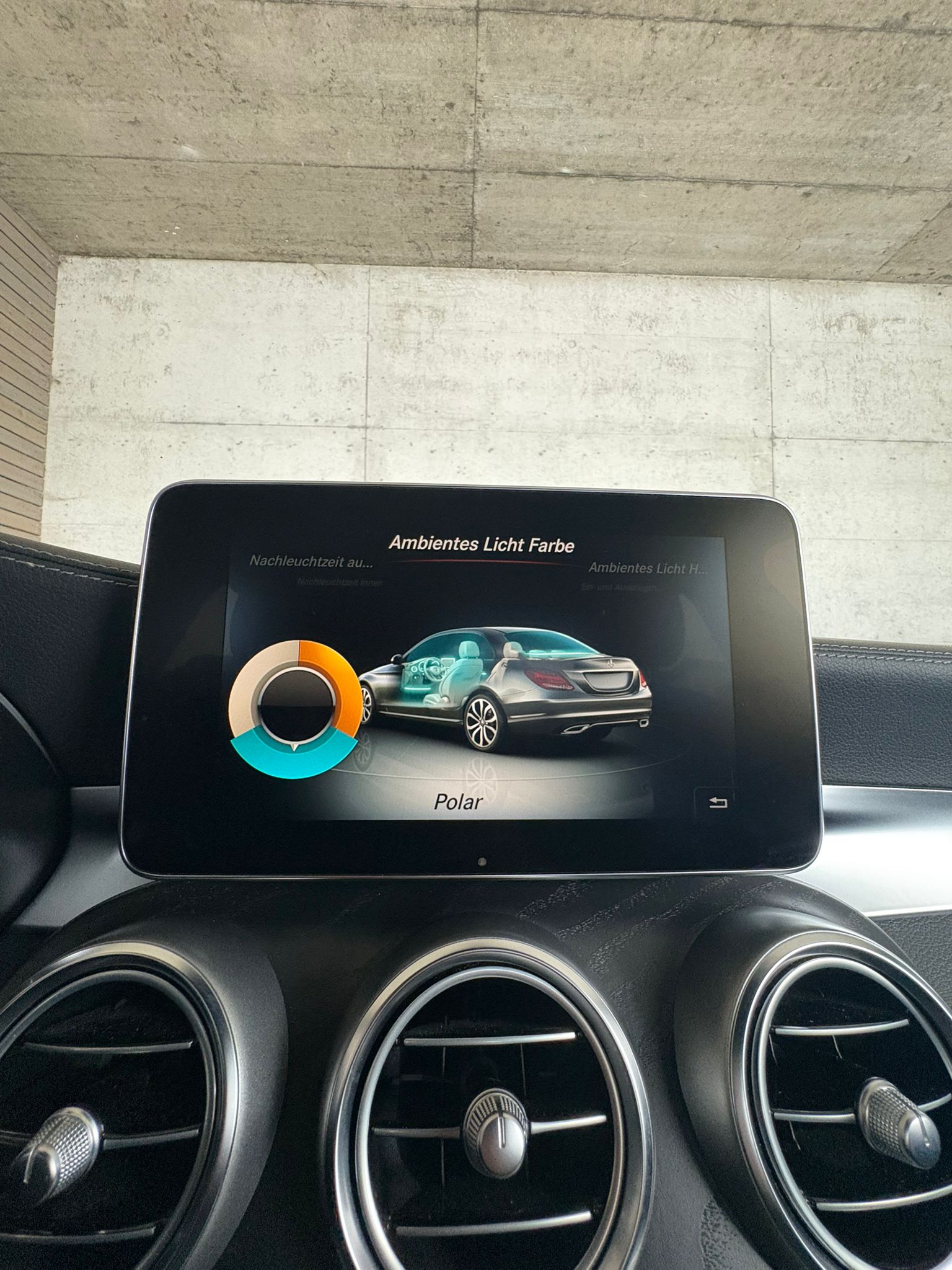 MERCEDES-BENZ C 43 AMG 4Matic 9G-Tronic-image-10