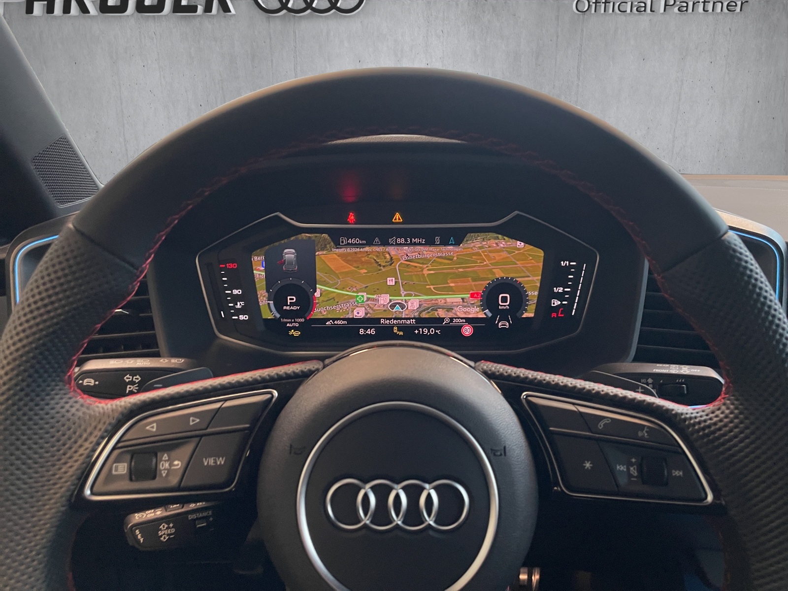 AUDI A1 Sportback 30 TFSI S Line Attraction S-tronic-image-9