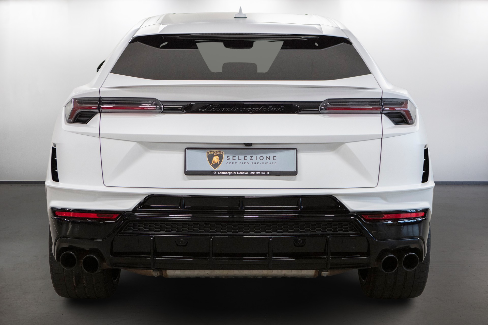 LAMBORGHINI Urus S E-Gear-image-3