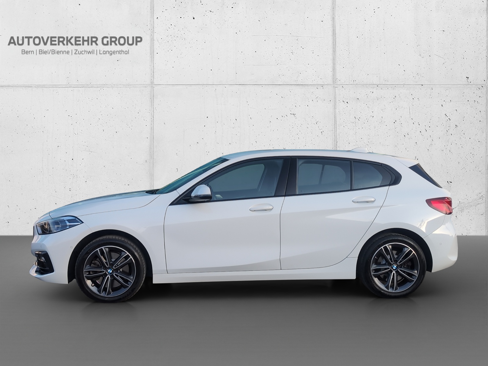 BMW 120i Sport Line Steptr.-image-2