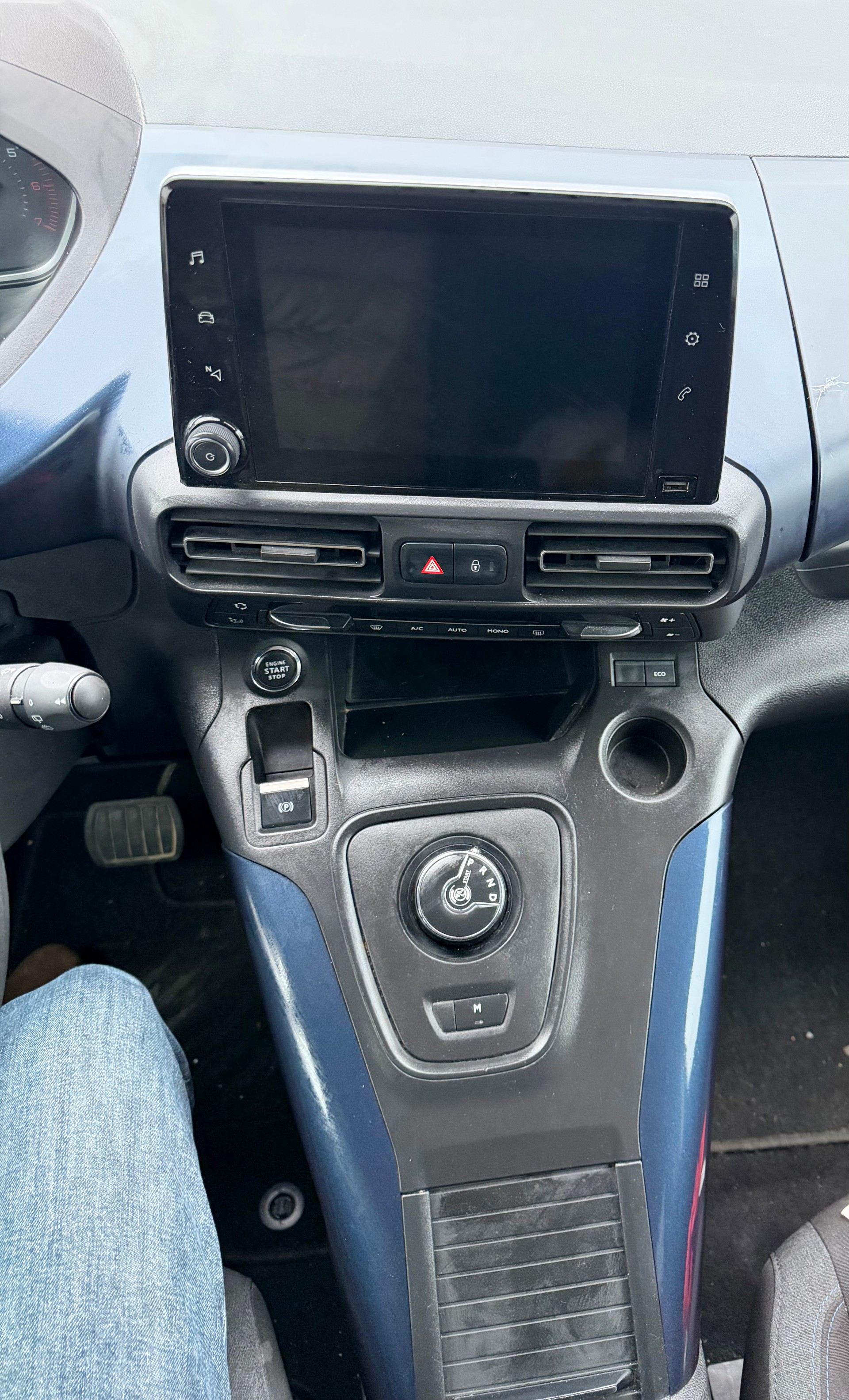 PEUGEOT Rifter Long 1.5 BlueHDi Allure Automat-image-11