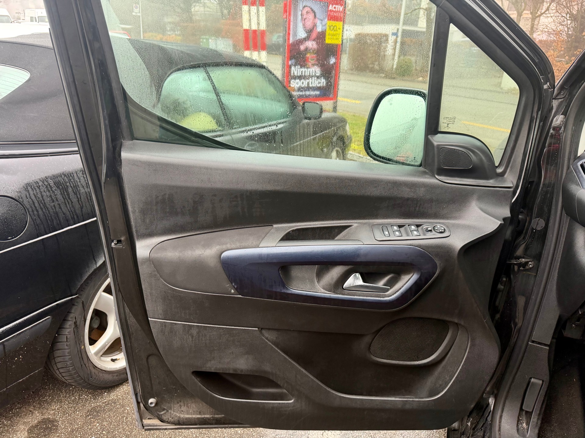 PEUGEOT Rifter Long 1.5 BlueHDi Allure Automat-image-10