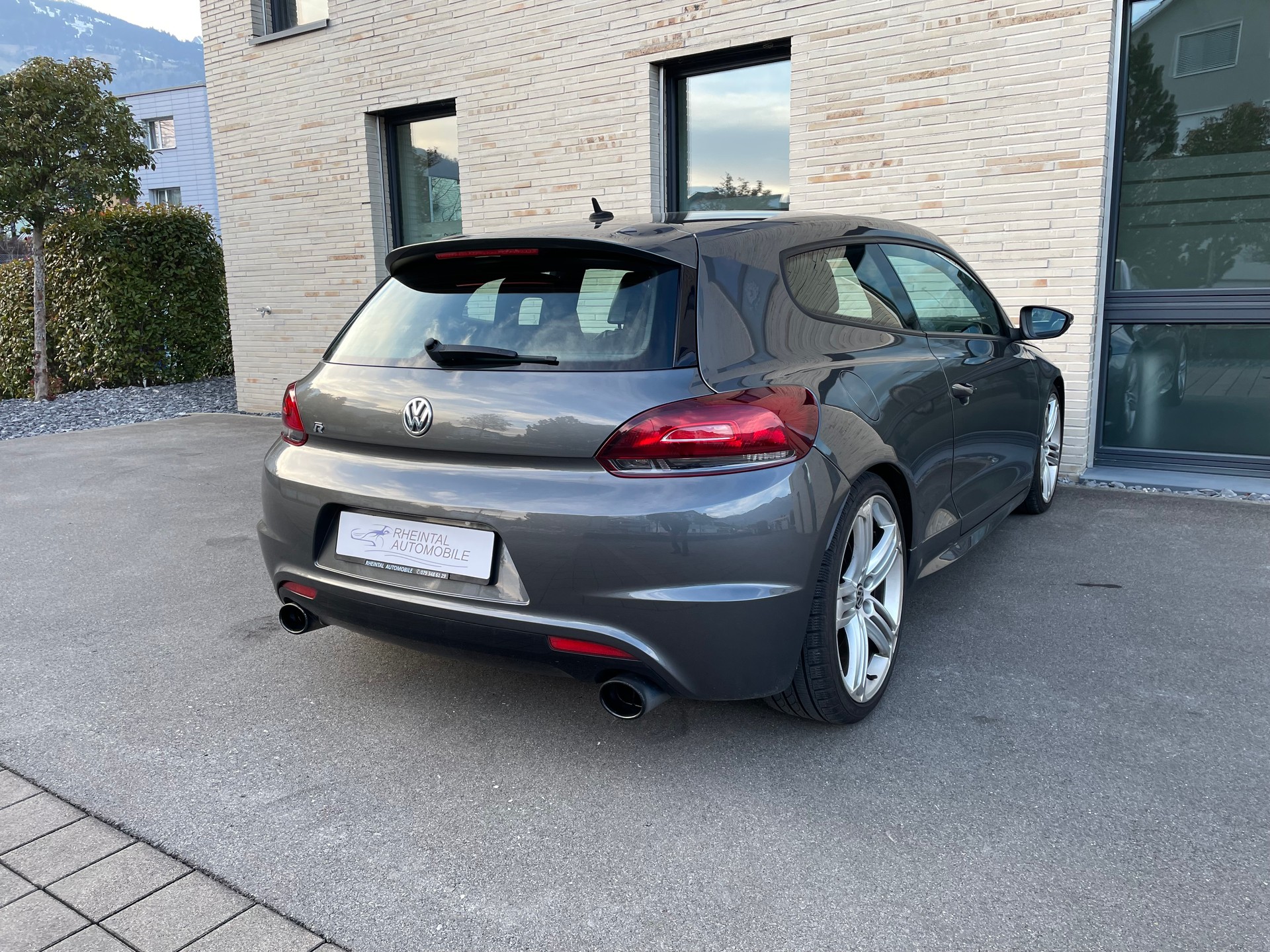 VW Scirocco 2.0 TSI R DSG-image-7