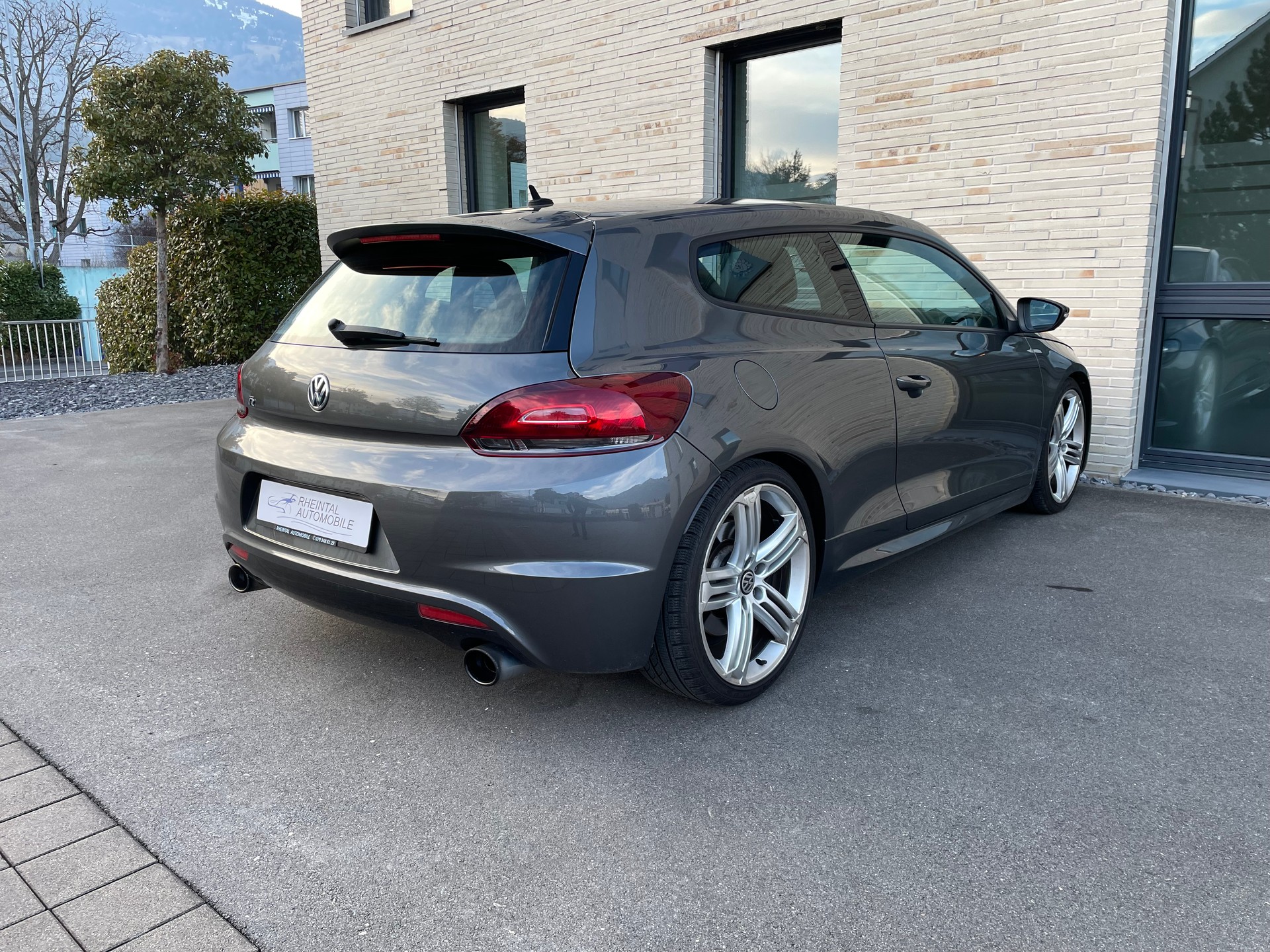 VW Scirocco 2.0 TSI R DSG-image-8