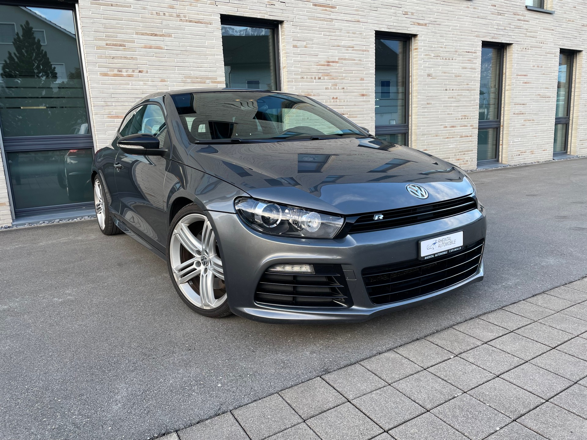VW Scirocco 2.0 TSI R DSG-image-4
