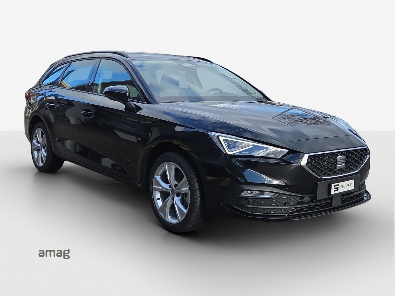 SEAT Leon ST 1.5 eHybrid pHEV DSG Business Edition-image-5