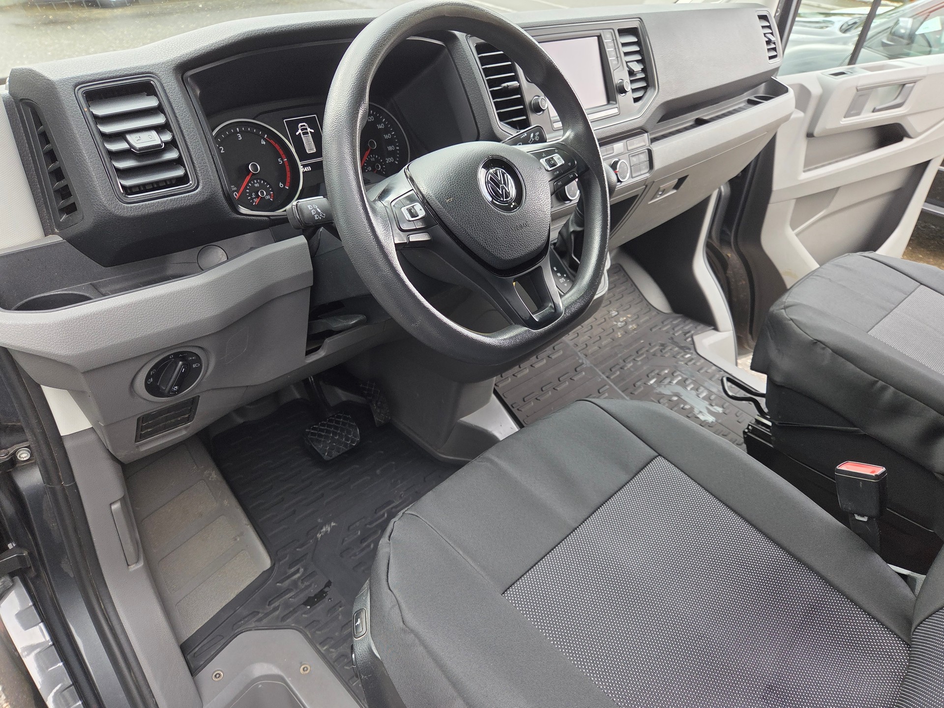 VW Crafter 35 2.0 BiTDI Entry L3 A-image-12