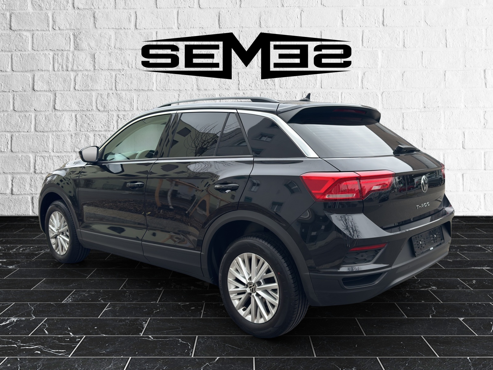 VW T-Roc 1.0 TSI Value-image-2