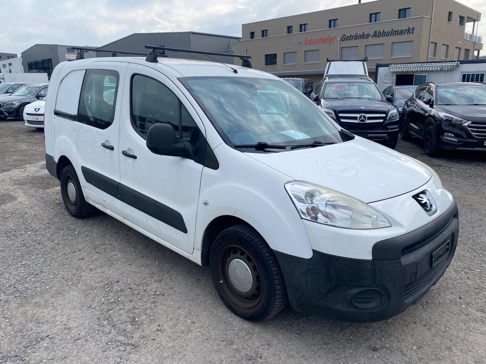 PEUGEOT Partner 1.6 HDI Urban-image-1