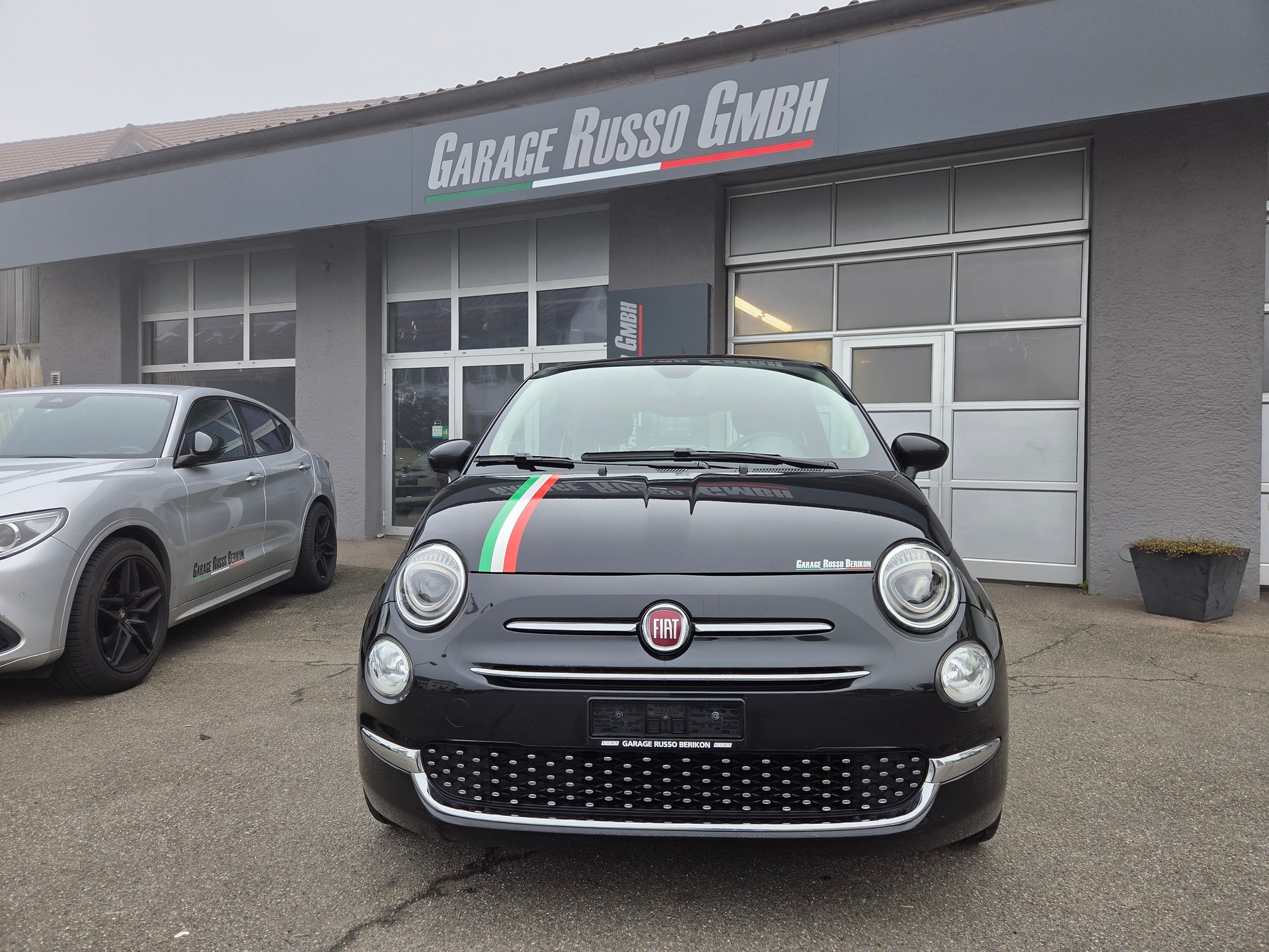 FIAT 500 1.2 Lounge-showroom-element-1