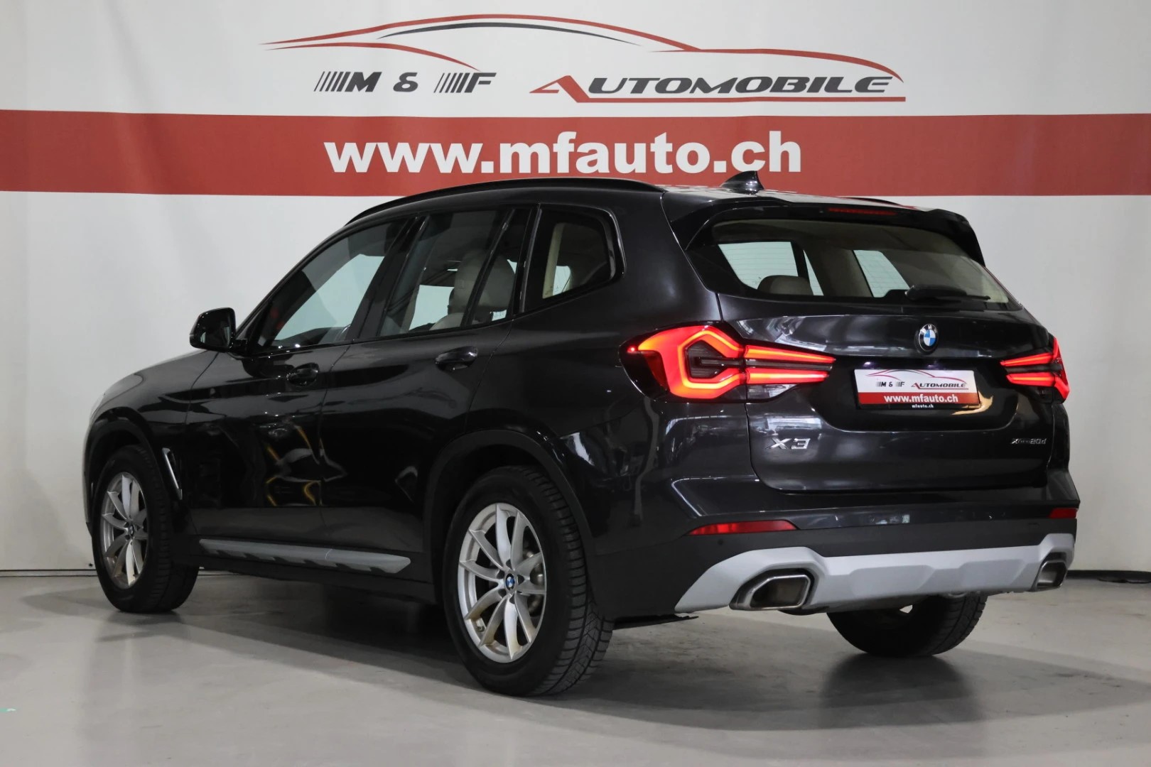 BMW X3 20d xDrive CH FAHRZEUG-image-5
