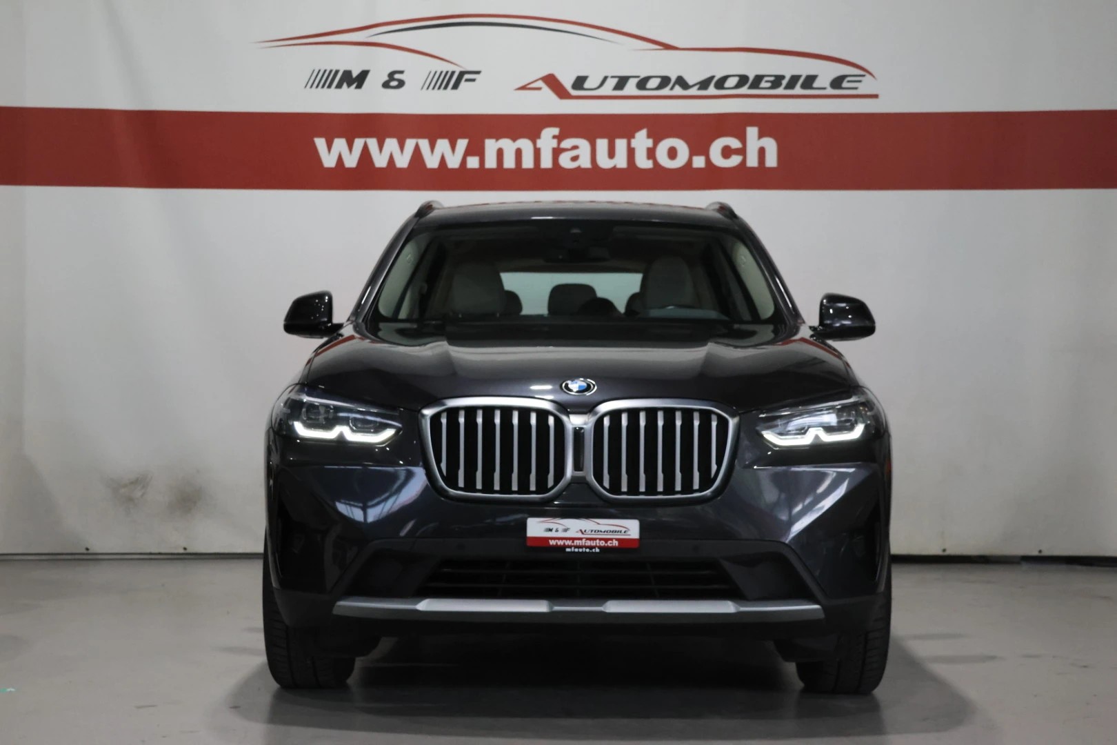 BMW X3 20d xDrive CH FAHRZEUG-image-2