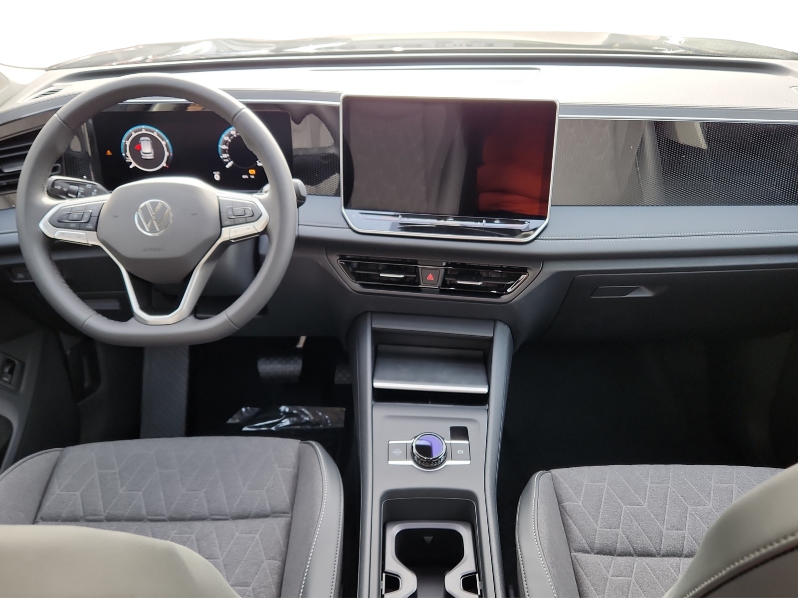 VW Tiguan 2.0 TSI DSG United 4Motion-image-10