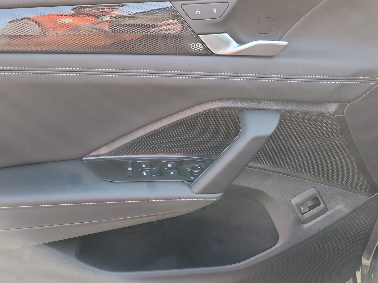 VW Tiguan 2.0 TSI DSG United 4Motion-image-12