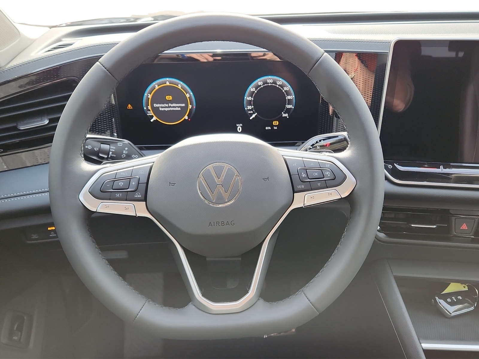 VW Tiguan 2.0 TSI DSG United 4Motion-image-9