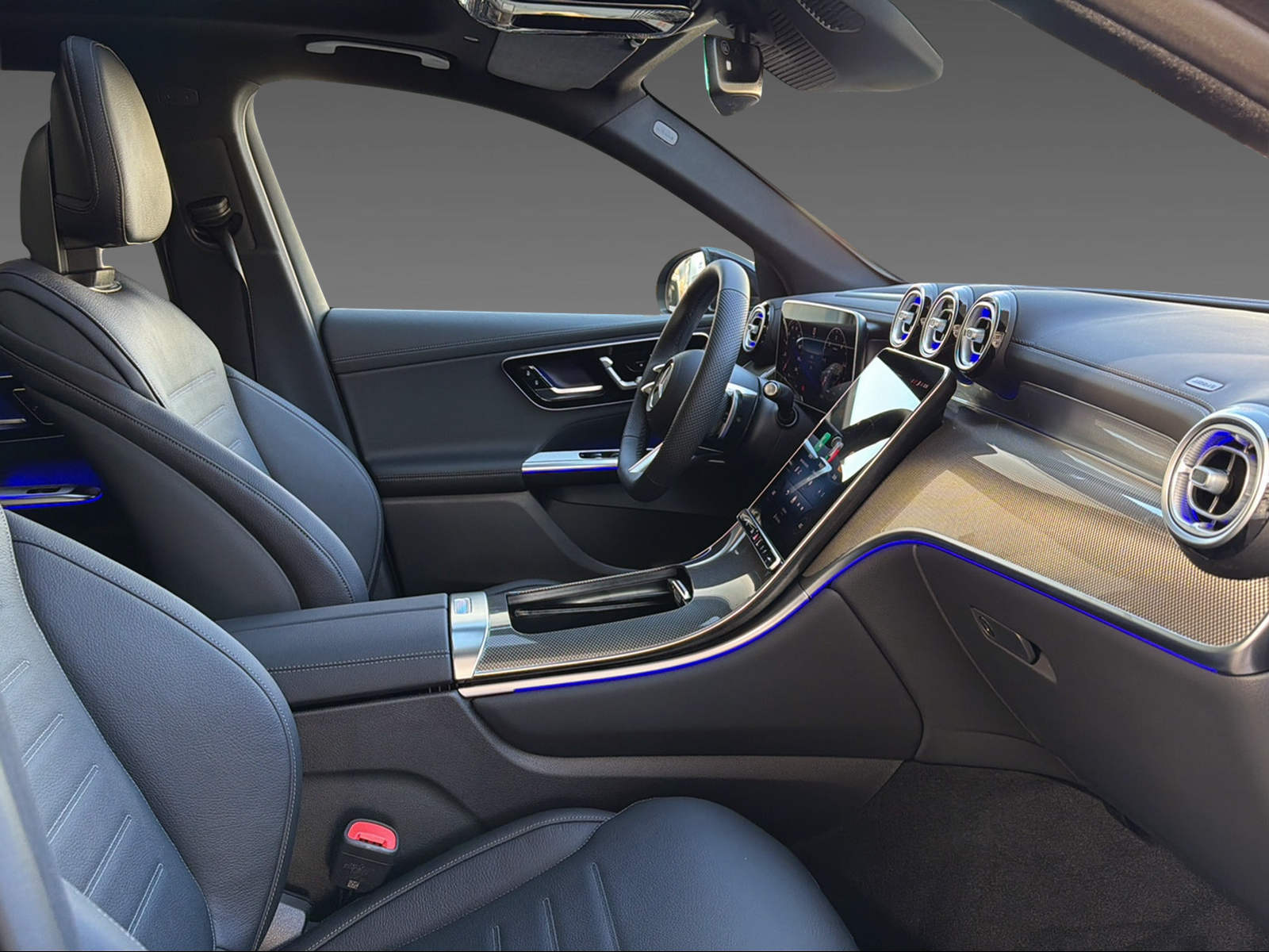 MERCEDES-BENZ GLC 300 d 4Matic-image-14