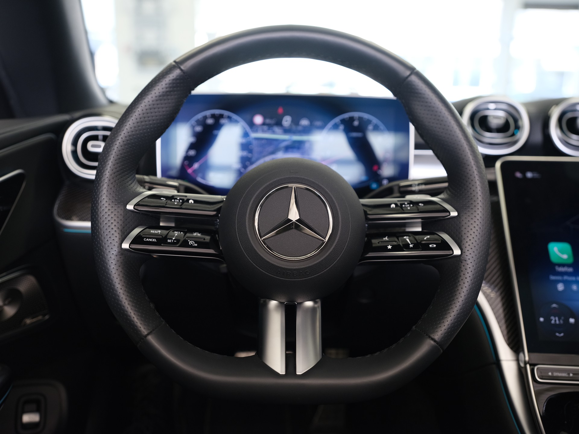 MERCEDES-BENZ CLE 450 Cabrio 4Matic 9G-Tronic *AMG Line Premium* *Burmester Soundsystem* *Head-Up Display*-image-16