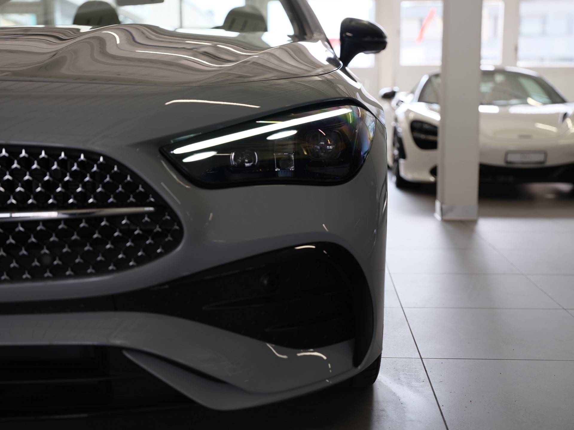 MERCEDES-BENZ CLE 450 Cabrio 4Matic 9G-Tronic *AMG Line Premium* *Burmester Soundsystem* *Head-Up Display*-image-8