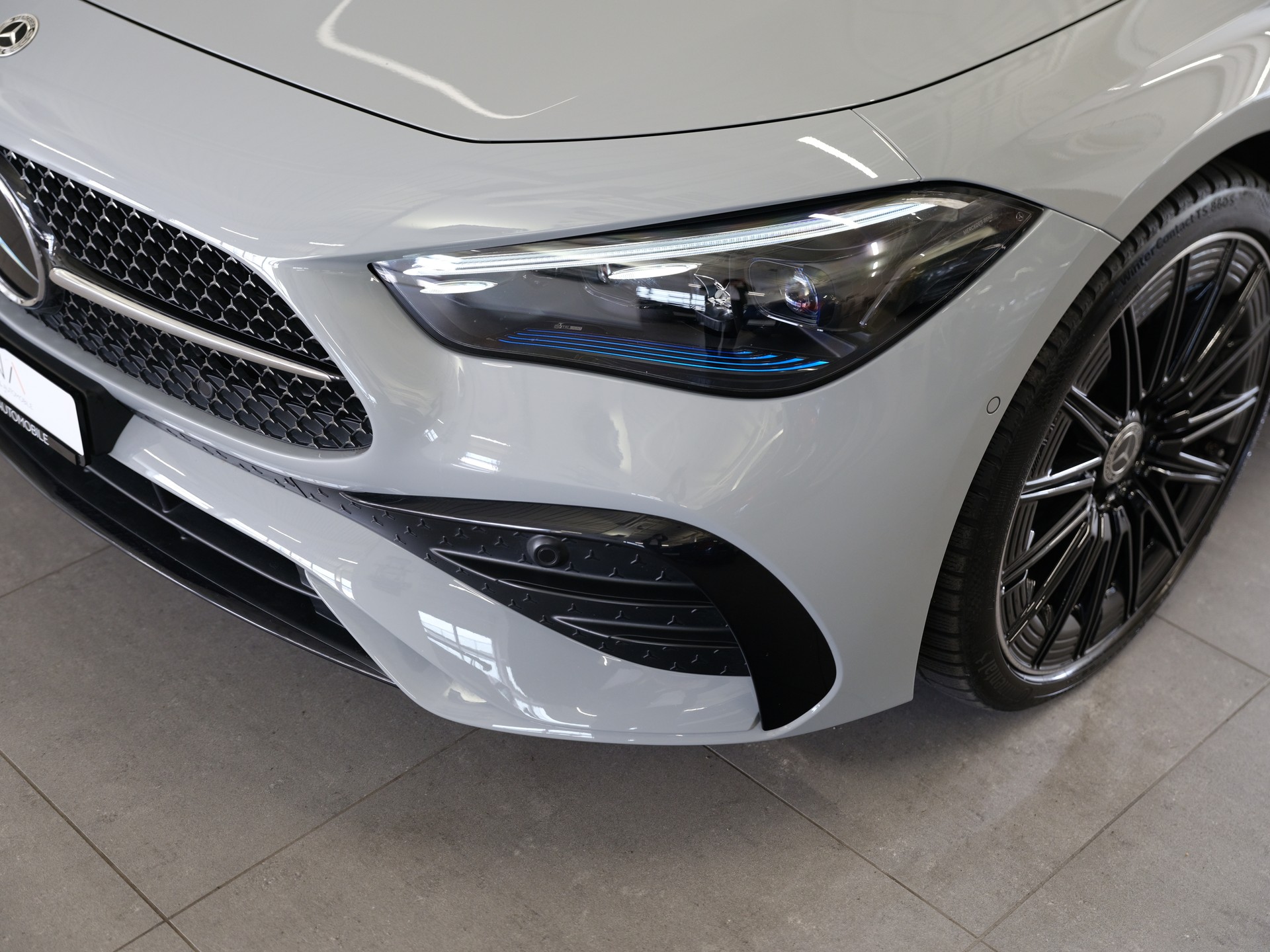 MERCEDES-BENZ CLE 450 Cabrio 4Matic 9G-Tronic *AMG Line Premium* *Burmester Soundsystem* *Head-Up Display*-image-9