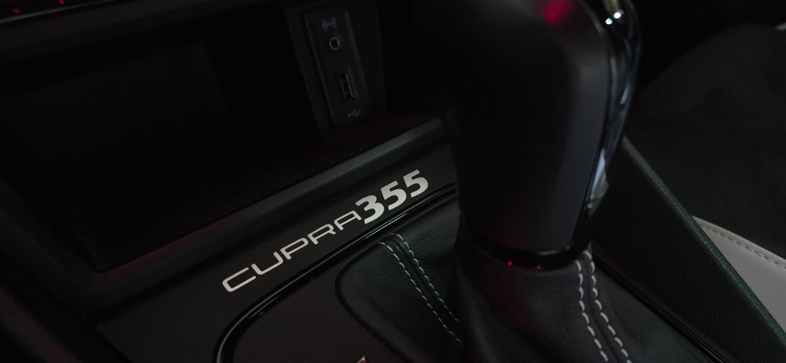 SEAT Leon ST 2.0 TSI Cupra DSG ABT 334 CV AB WERK*-image-25