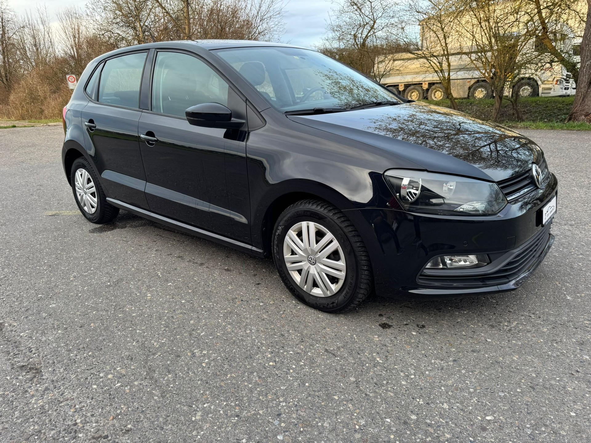 VW Polo 1.4 TDI BMT Lounge-image-1