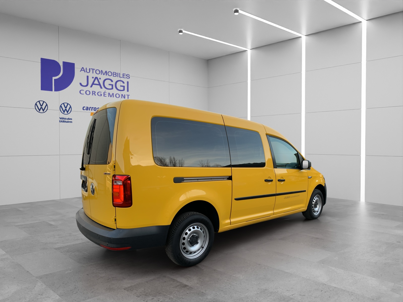 VW Caddy Maxi 2.0TDI 4x4 Automat-image-3