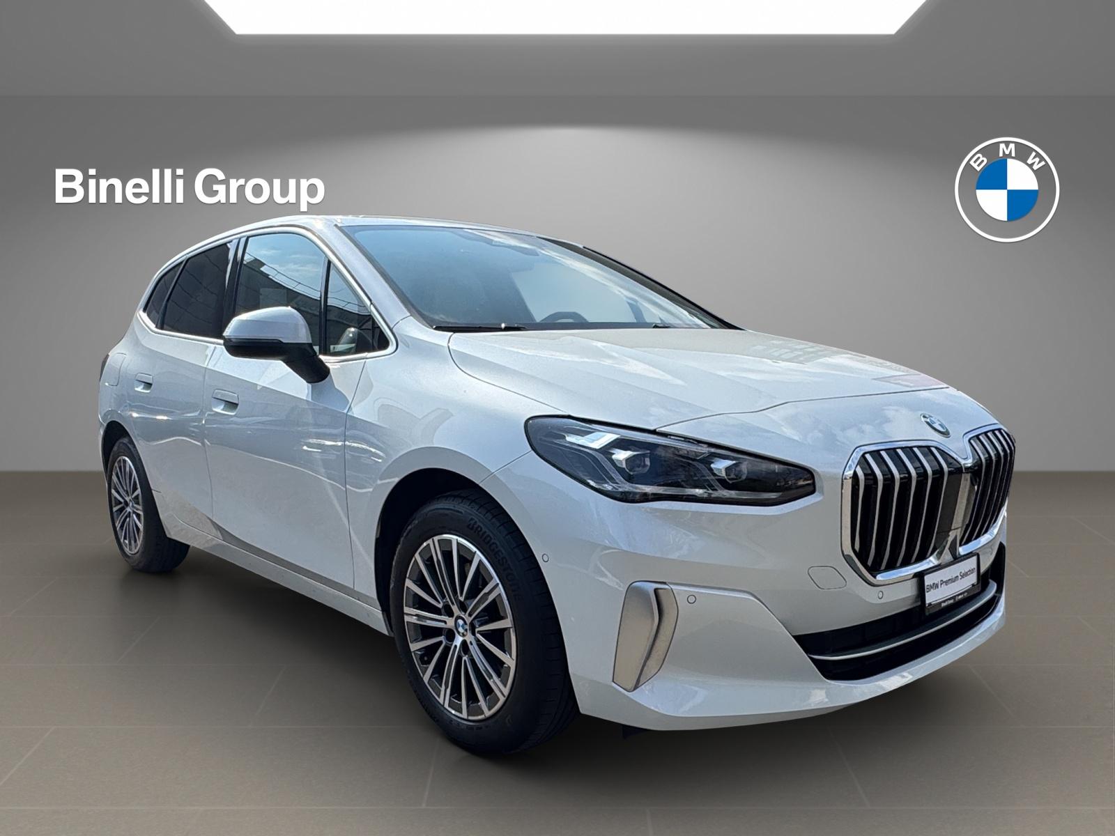 BMW 218i Active Tourer-image-6