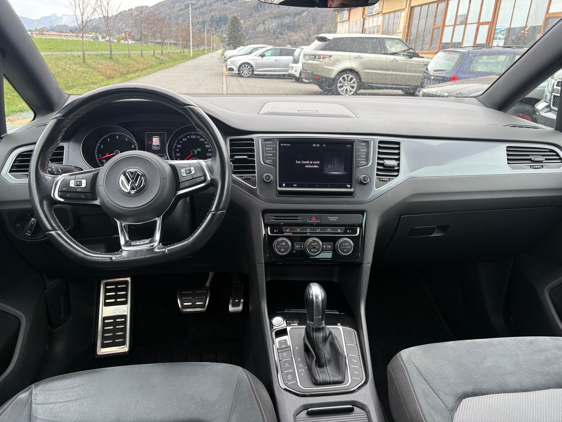 VW Golf Sportsvan 1.4 TSI Allstar R-Line-image-7