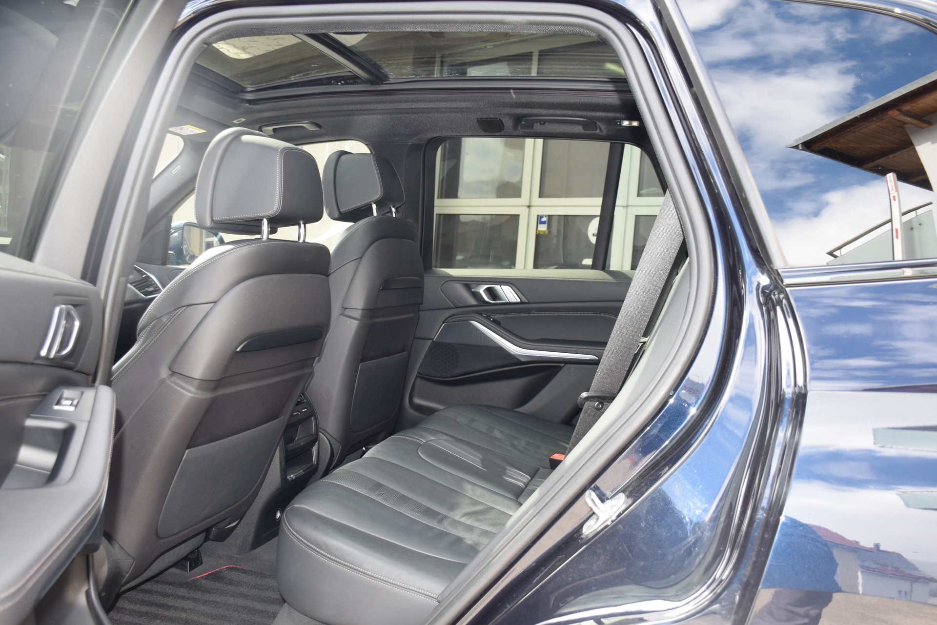 BMW X5 xDrive 40i M Sport Steptronic-image-14