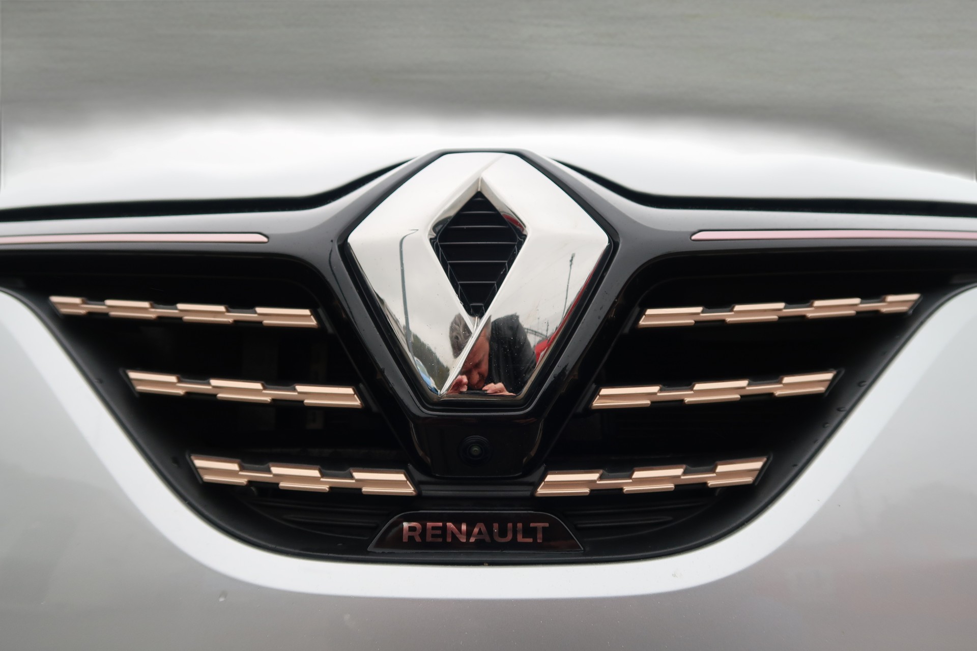 RENAULT Clio 1.6 E-Tech Lutecia-image-24