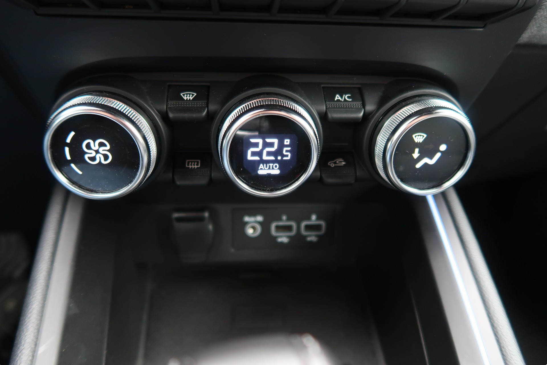 RENAULT Clio 1.6 E-Tech Lutecia-image-20