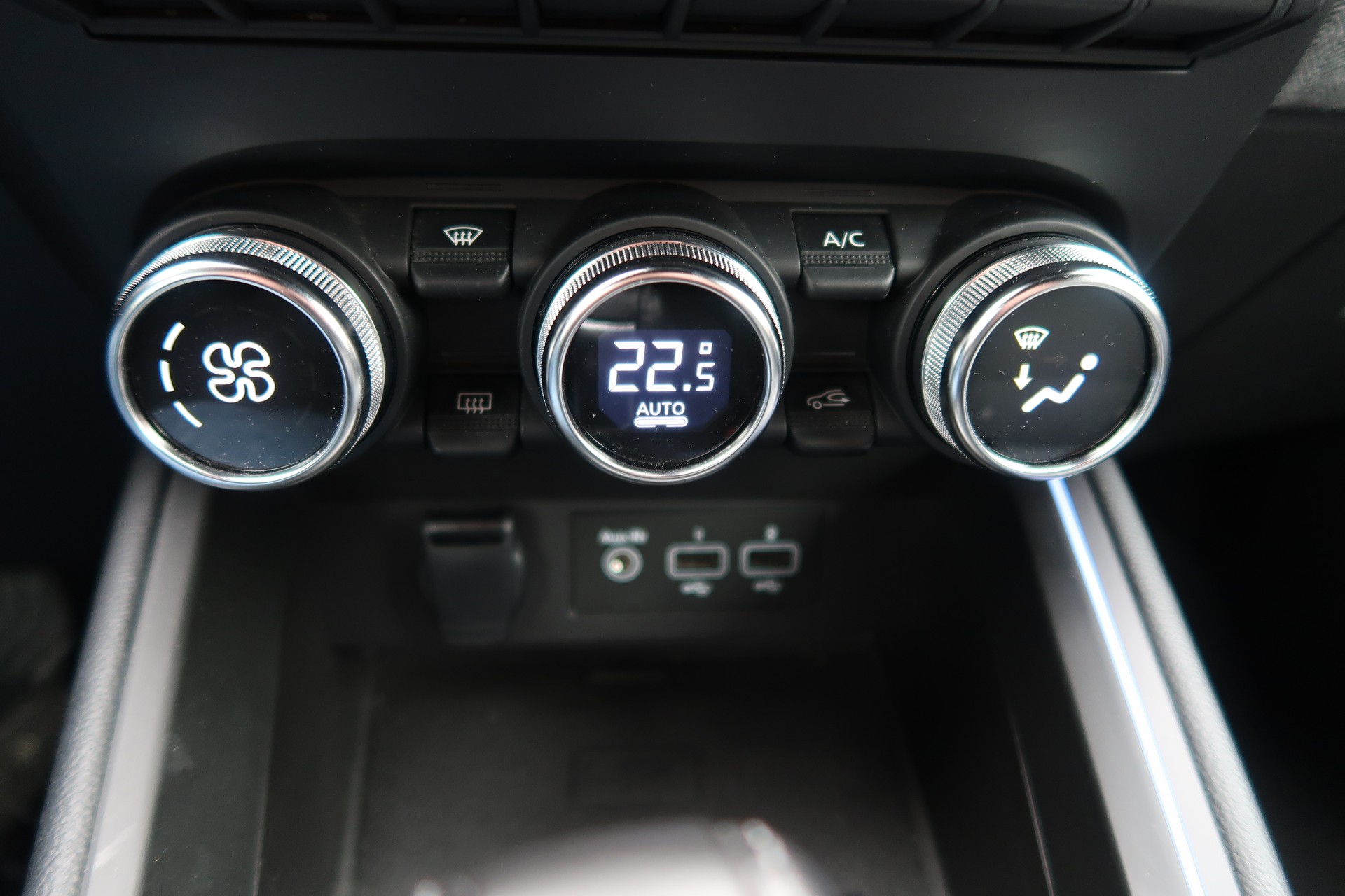 RENAULT Clio 1.6 E-Tech Lutecia-image-20