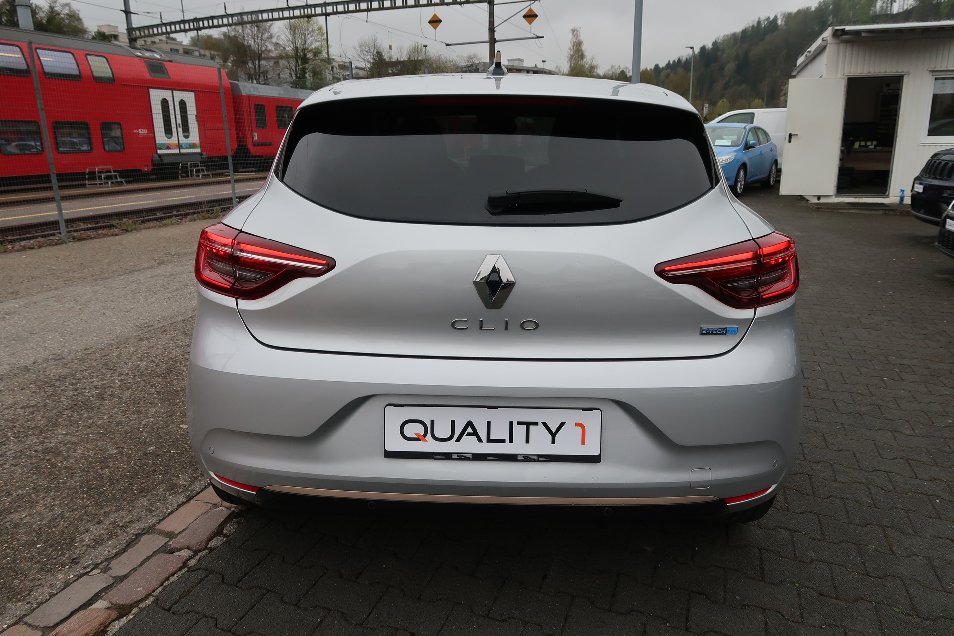 RENAULT Clio 1.6 E-Tech Lutecia-image-6