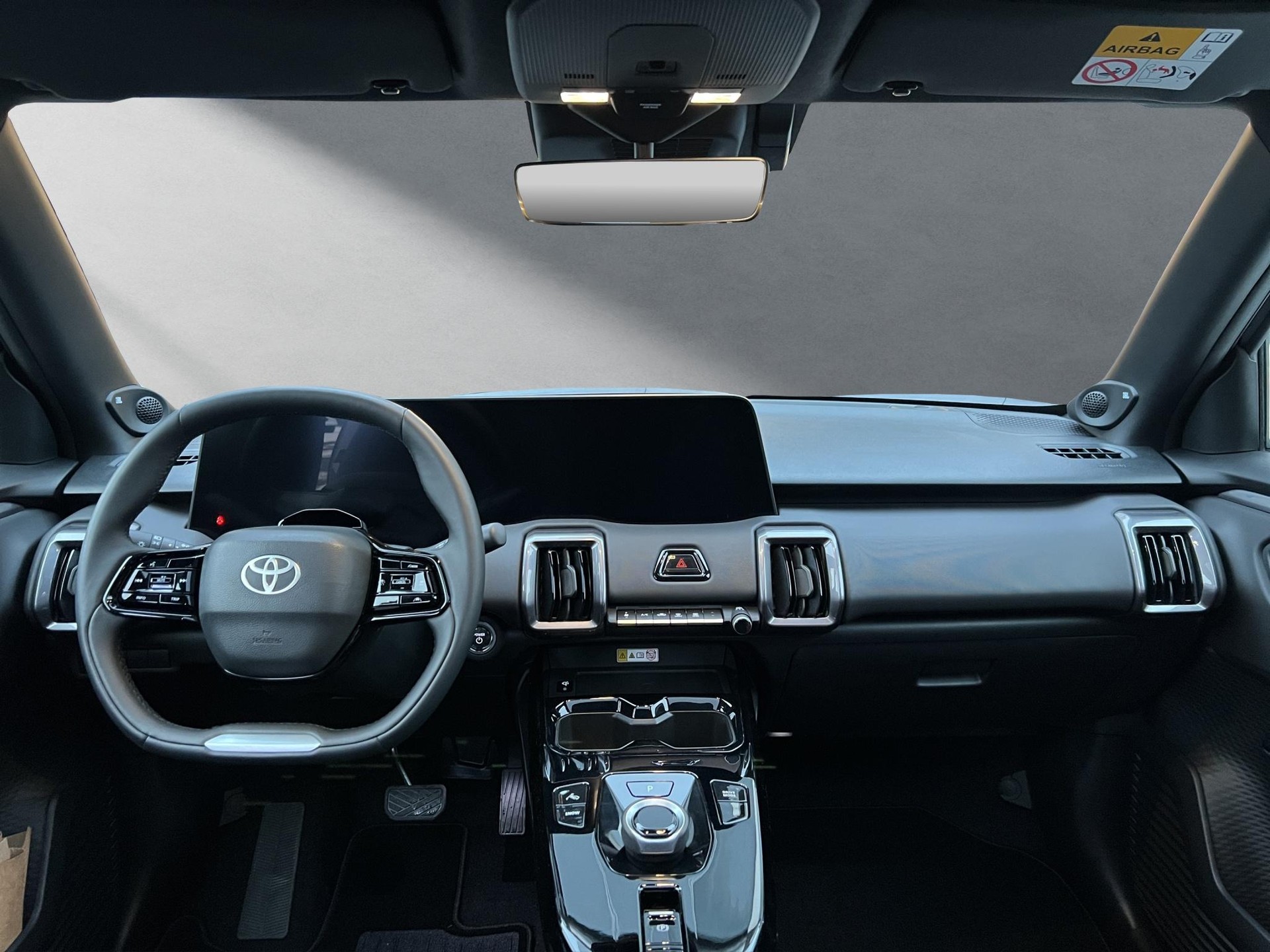 TOYOTA Urban Cruiser Premium-image-3