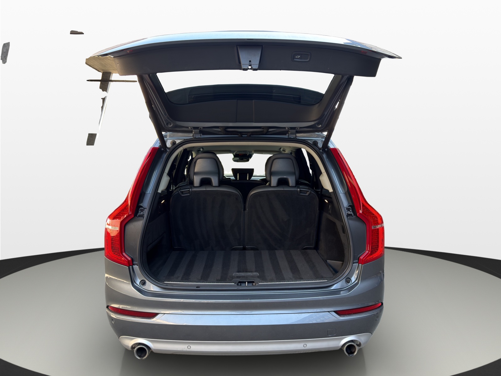 VOLVO XC90 D5 AWD Momentum Geartronic 7 Plätze-image-19