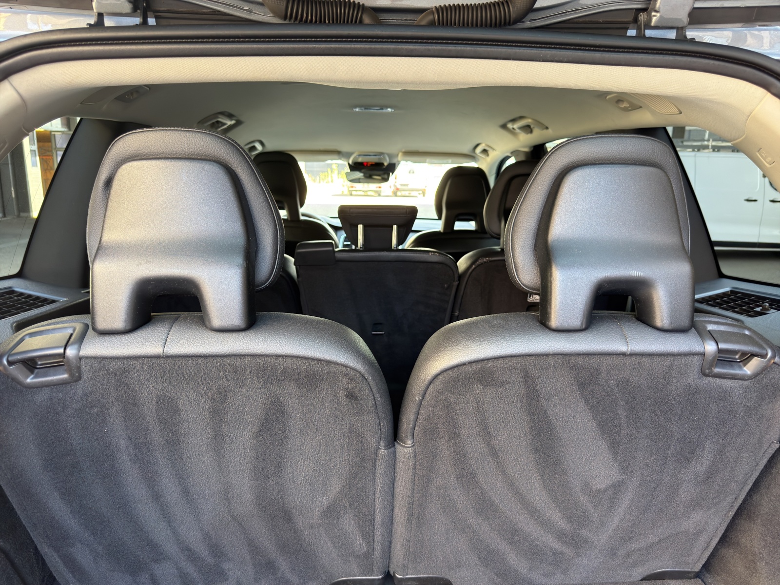 VOLVO XC90 D5 AWD Momentum Geartronic 7 Plätze-image-21