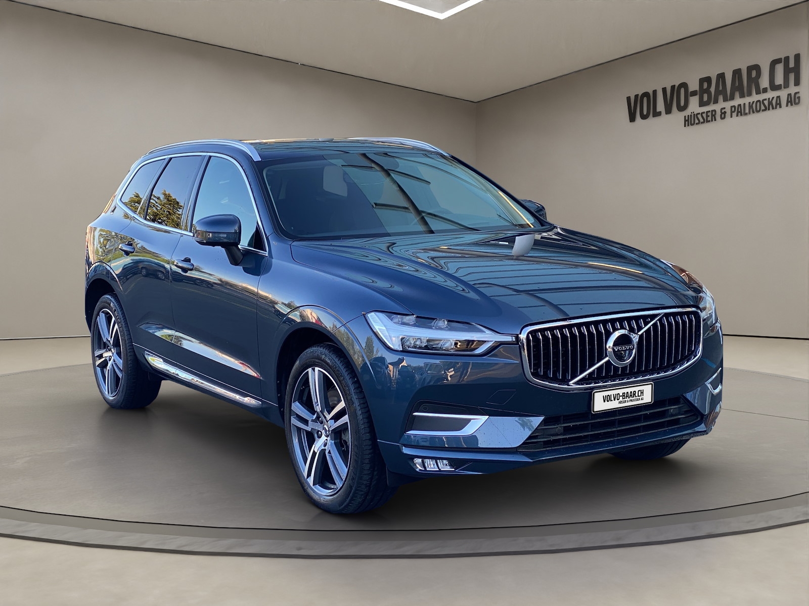 VOLVO XC60 2.0 B4 MH Inscription AWD-image-6