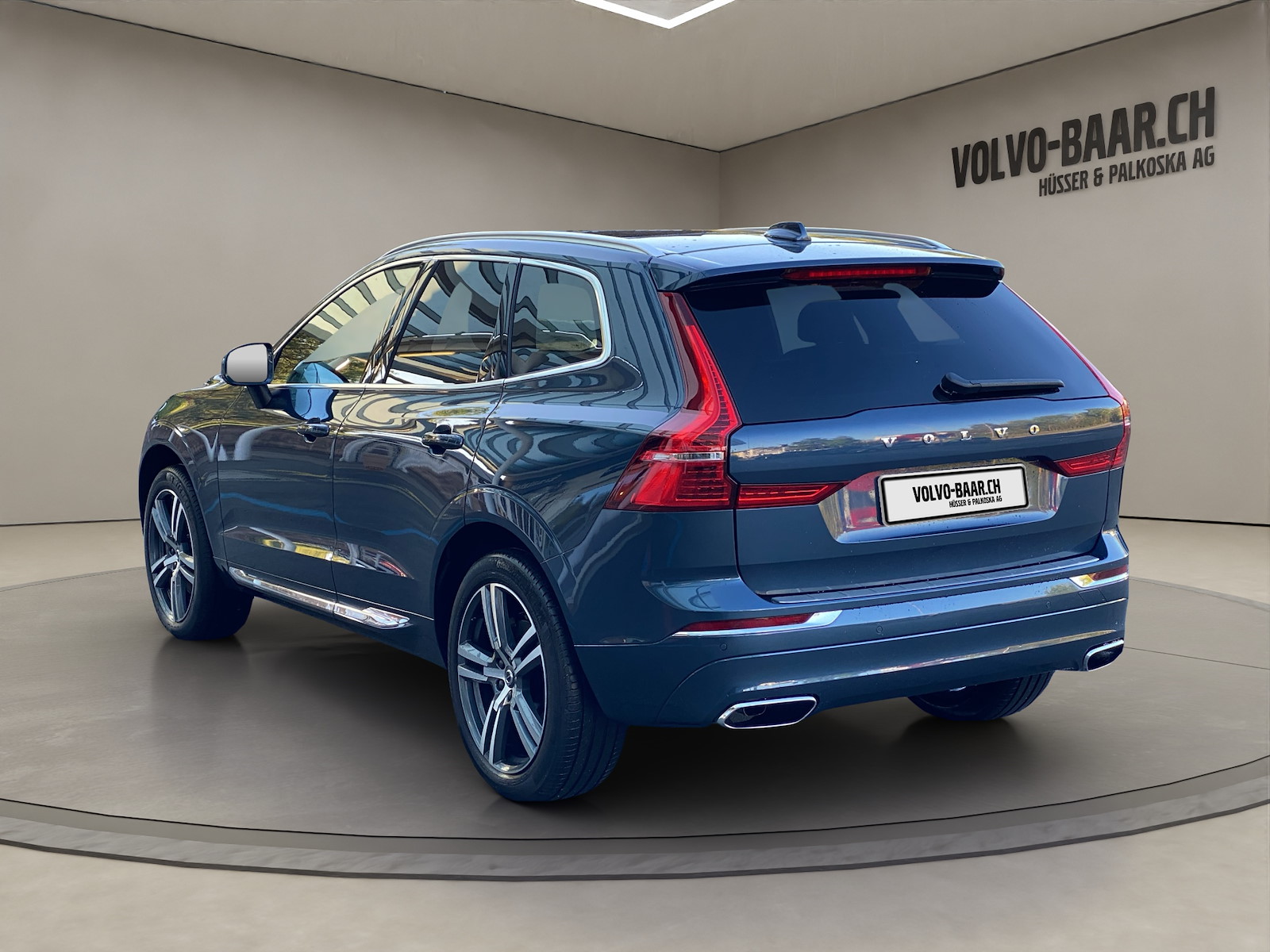 VOLVO XC60 2.0 B4 MH Inscription AWD-image-2