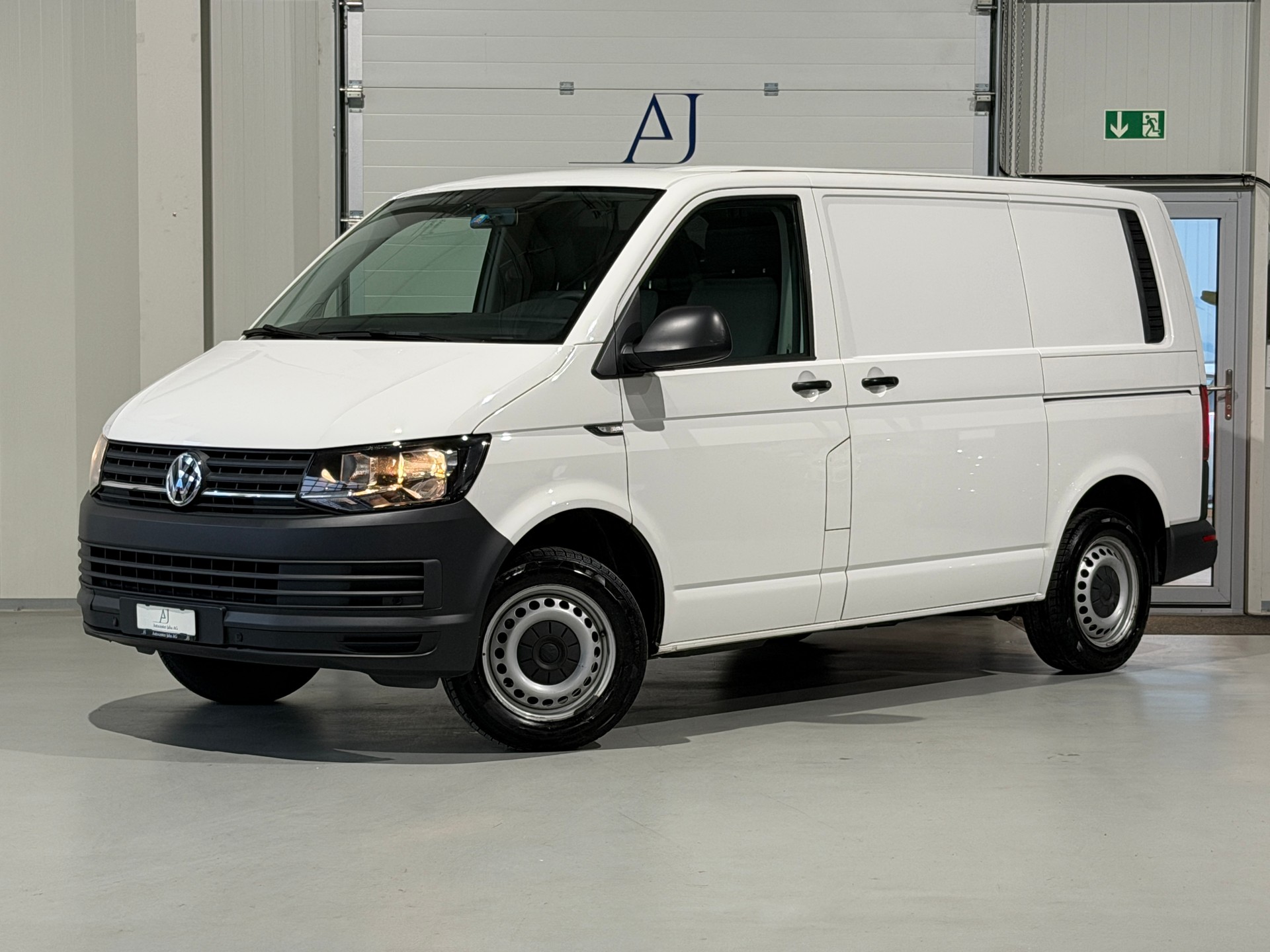 VW T6 2.0 TDI Euro 6 (CH) AHK 2.2T / 2 Schiebetüren / erh. Gesamtgewicht 3000KG