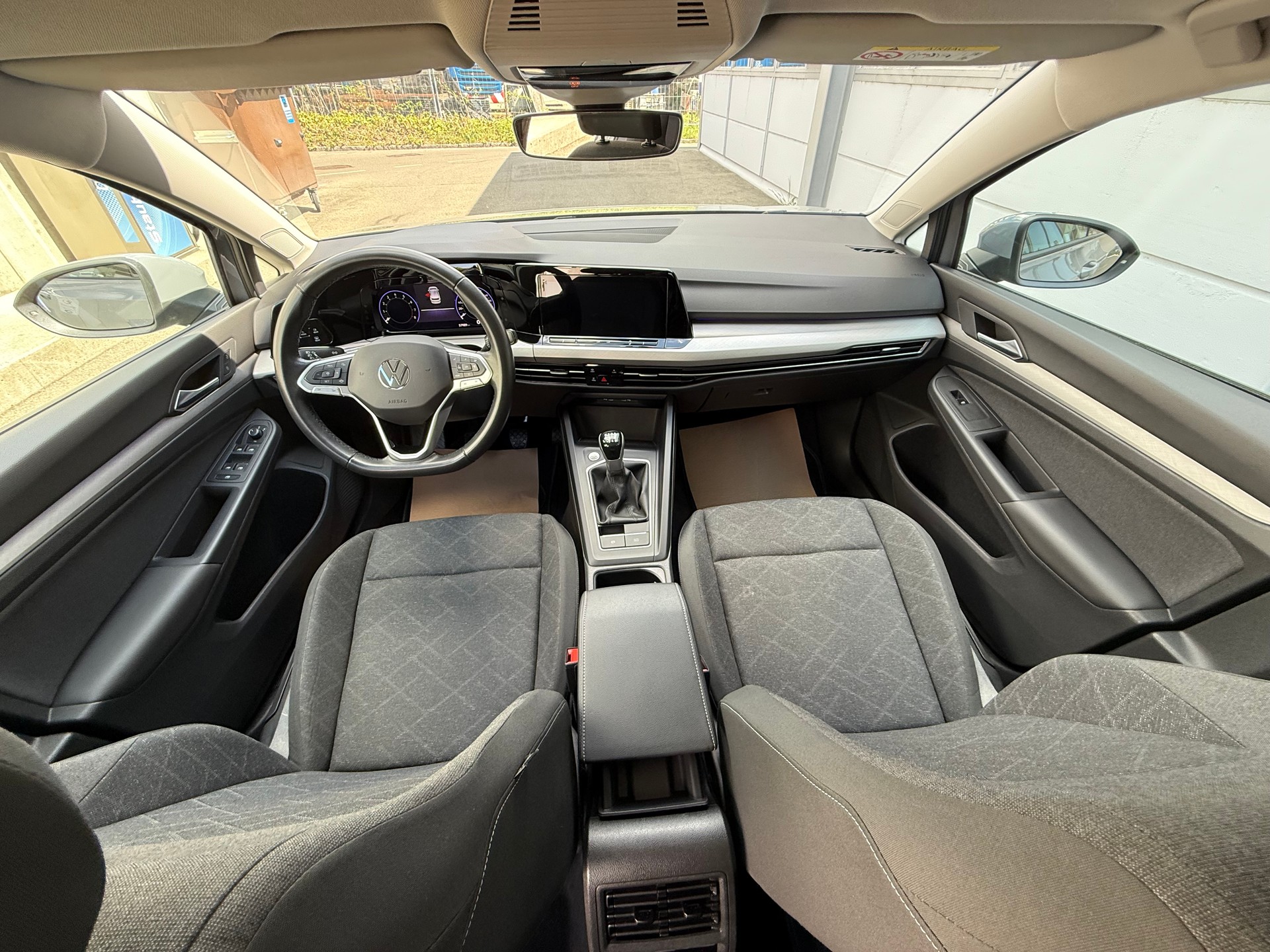 VW Golf 1.5 TSI ACT Life *Tempomat + ACC *Frisch ab MFK 12. Mai 2026-image-9