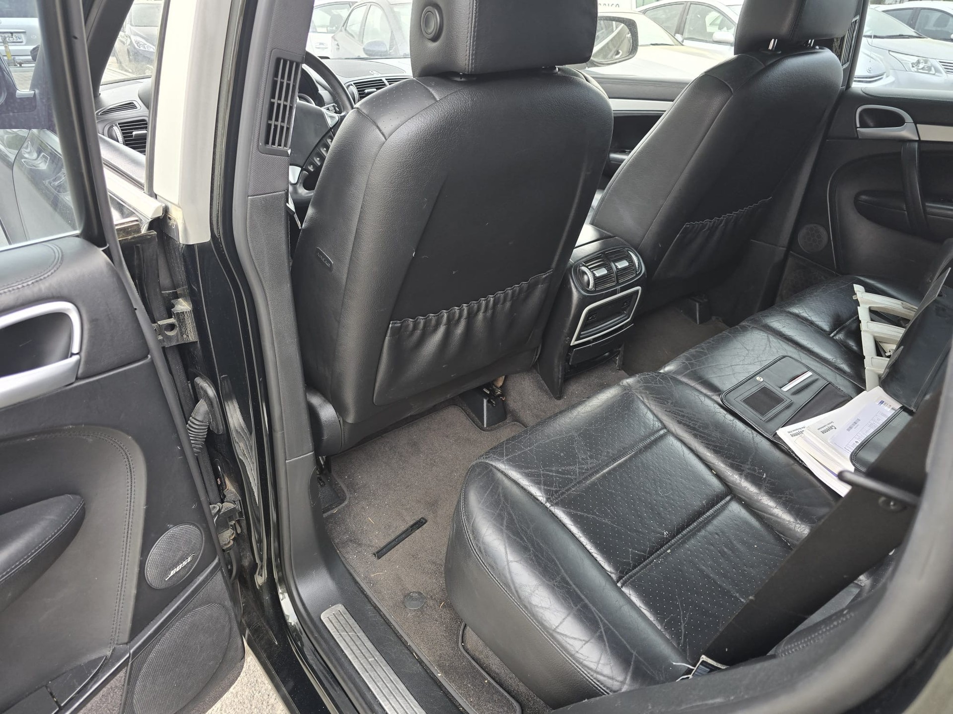 PORSCHE Cayenne S-image-15
