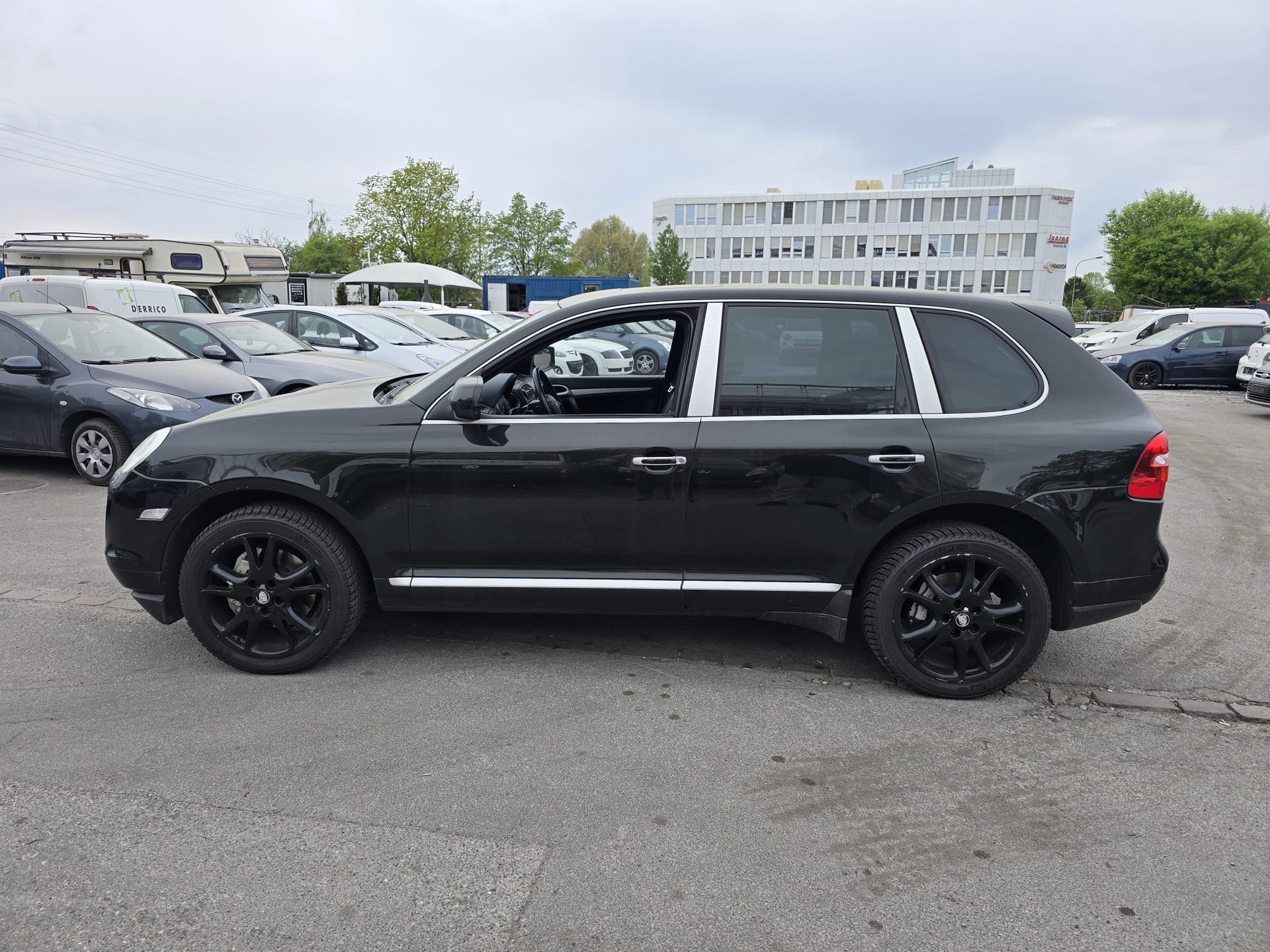 PORSCHE Cayenne S-image-4
