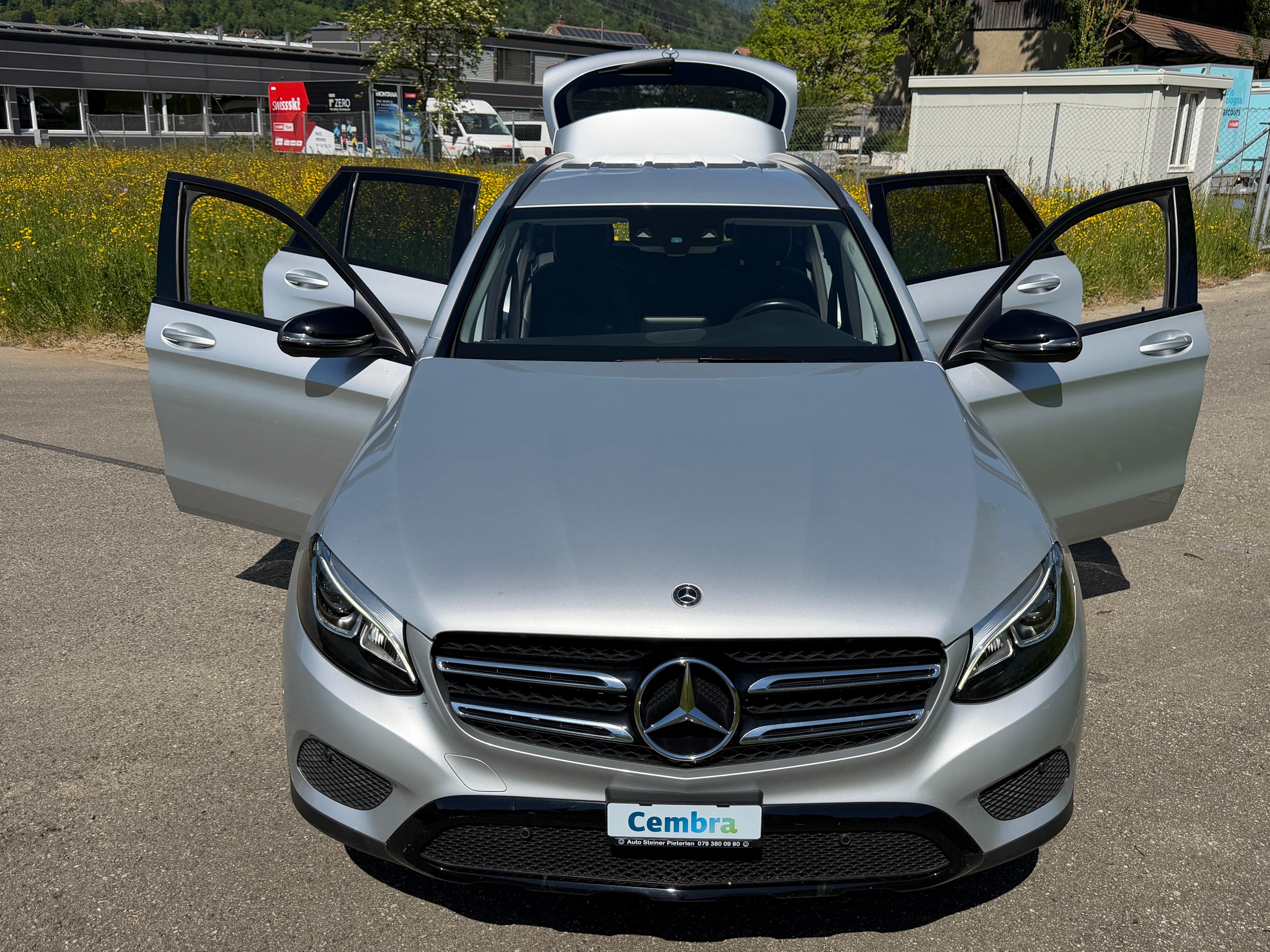 Car photo
