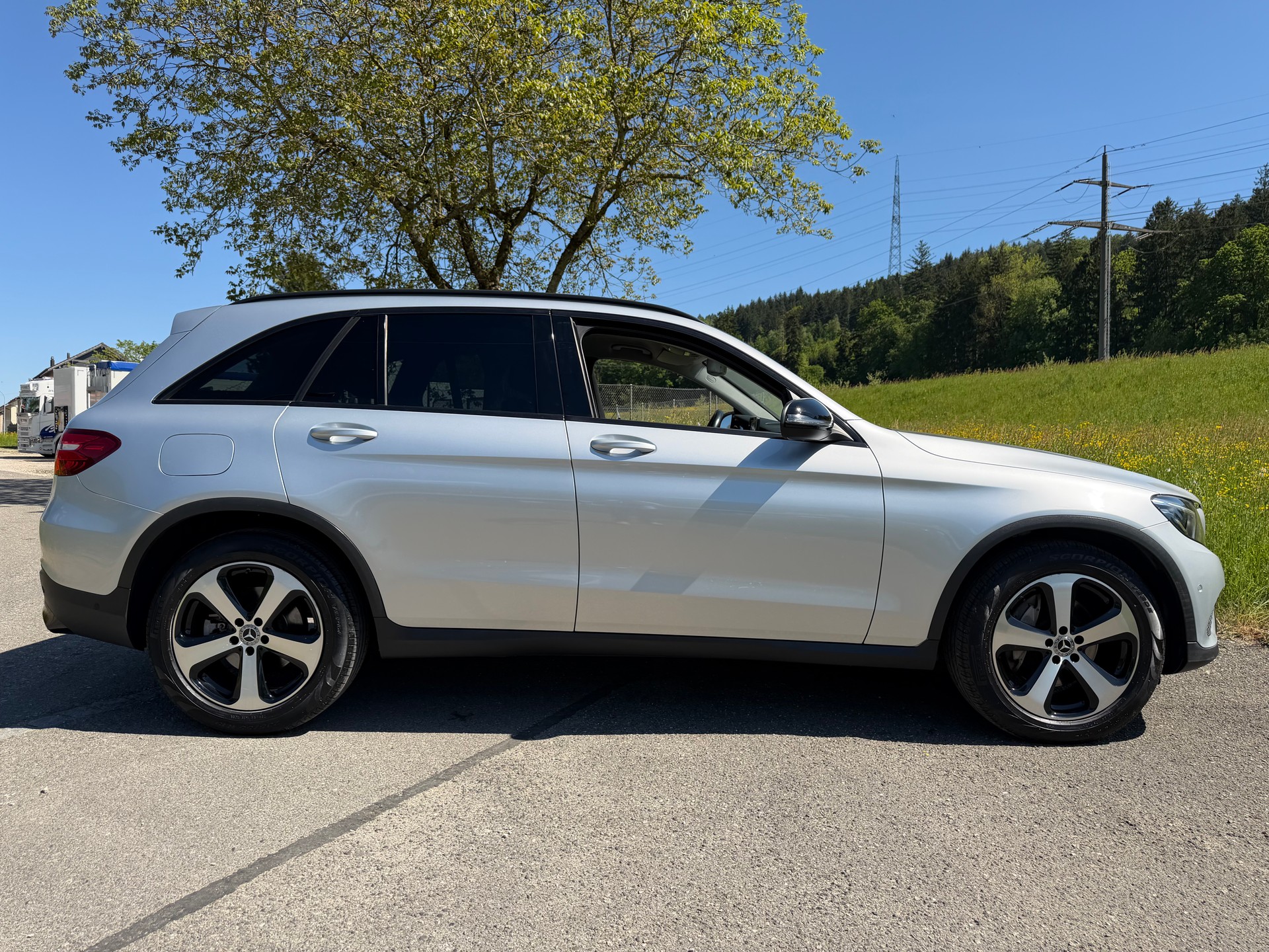 MERCEDES-BENZ GLC 250 D EXCLUSIVE 4MATIC 9G-TRONIC. FRISCH AB MFK. TOP AUSSTATTUNG. CH WAGEN. NUR 59`000 KM. SEHR GEPFLEGT. .-image-18