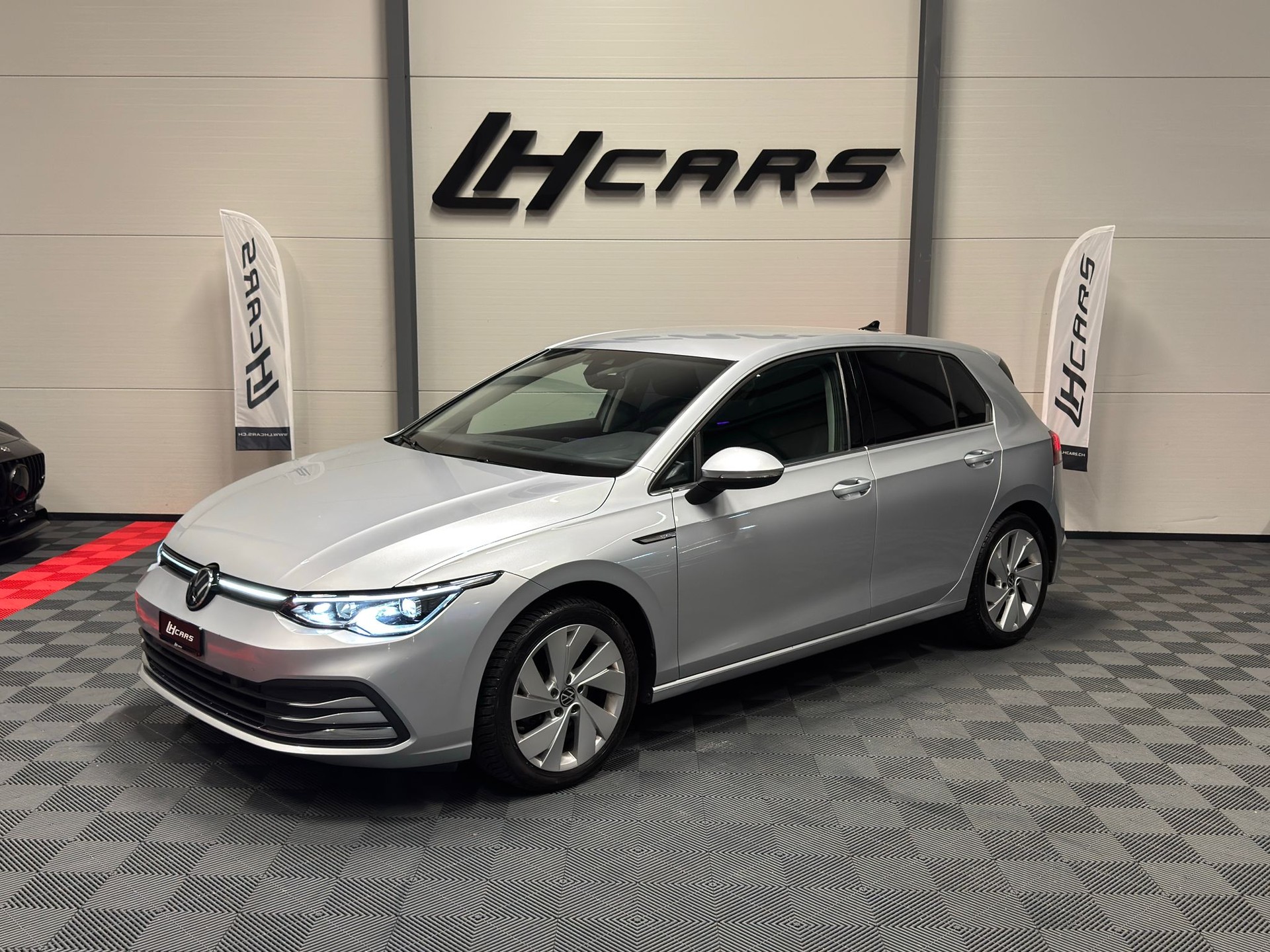 VW Golf VIII 2.0 TDI Style DSG-image-0