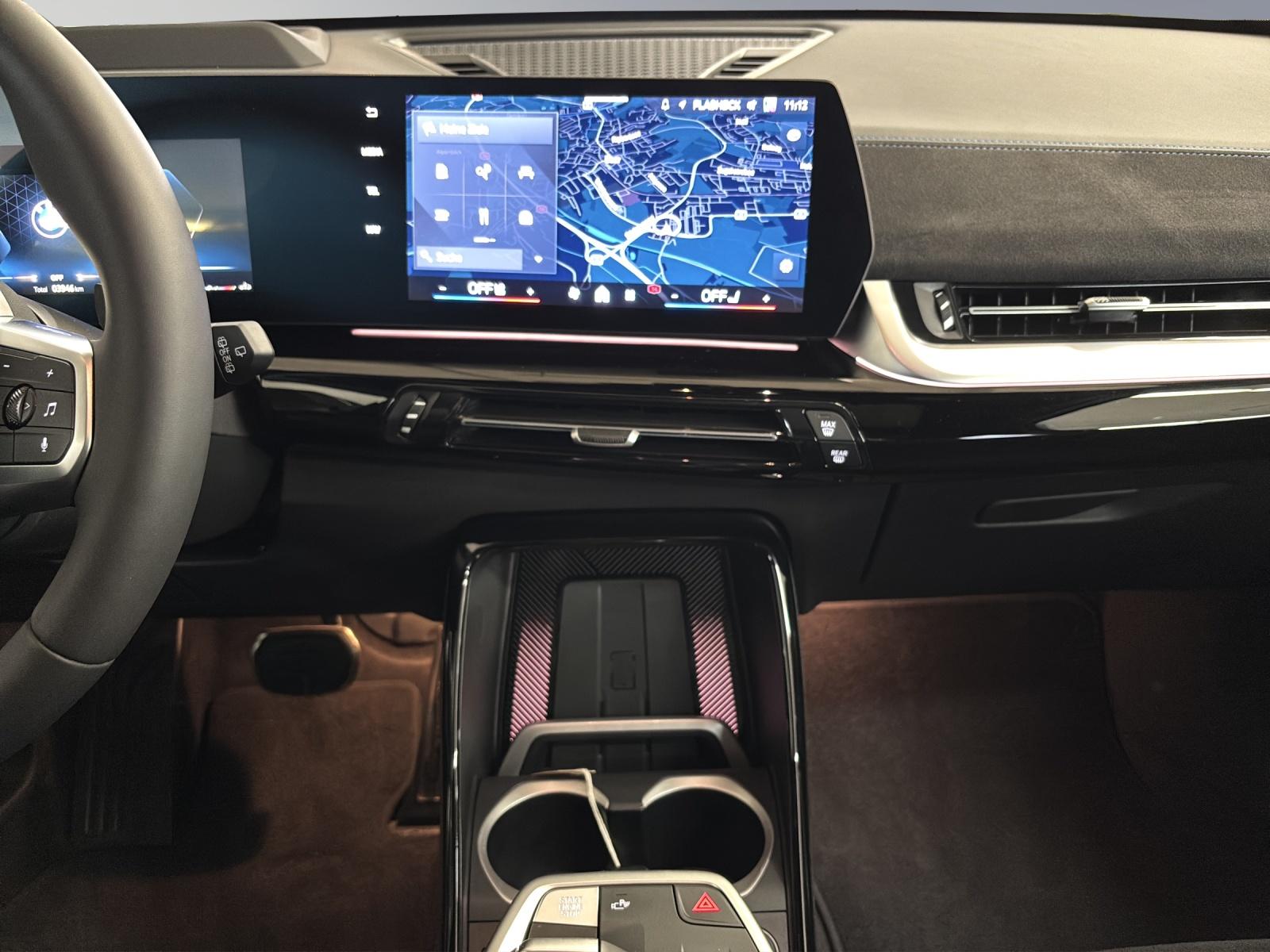 BMW X1 23d xDrive paddles-image-12