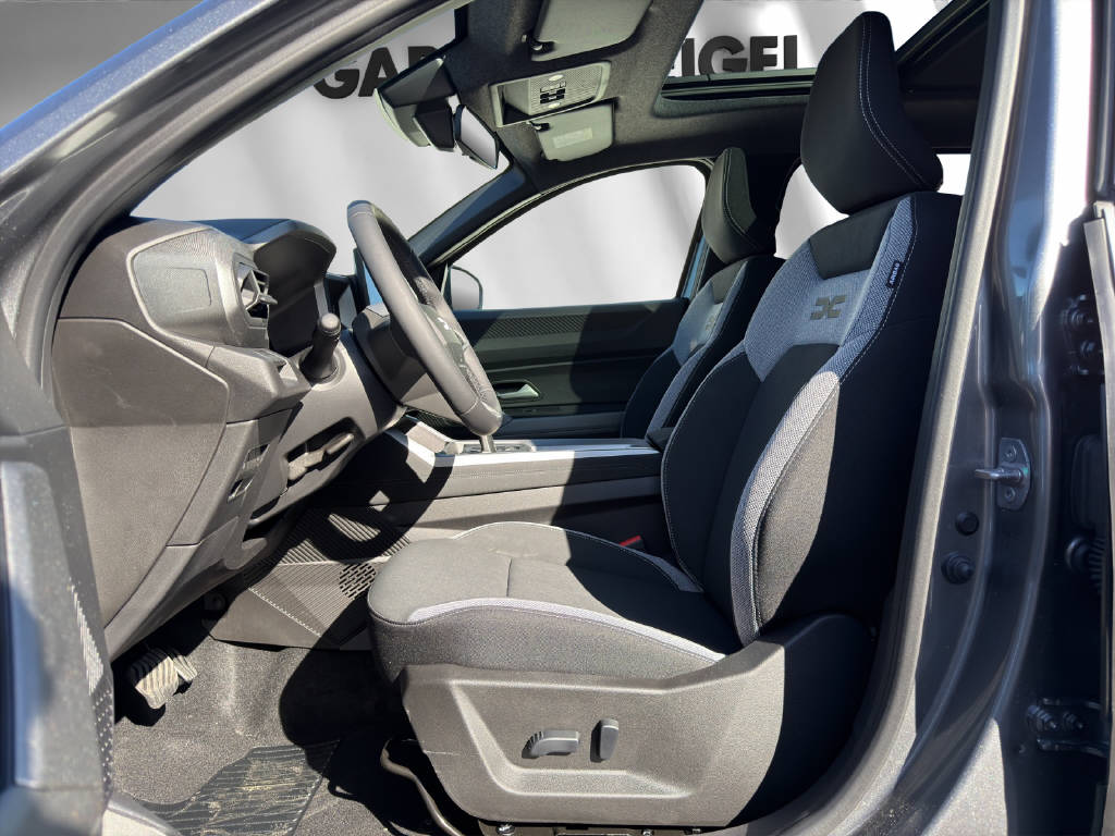 DACIA Bigster 1.8 Hybrid Journey-image-3