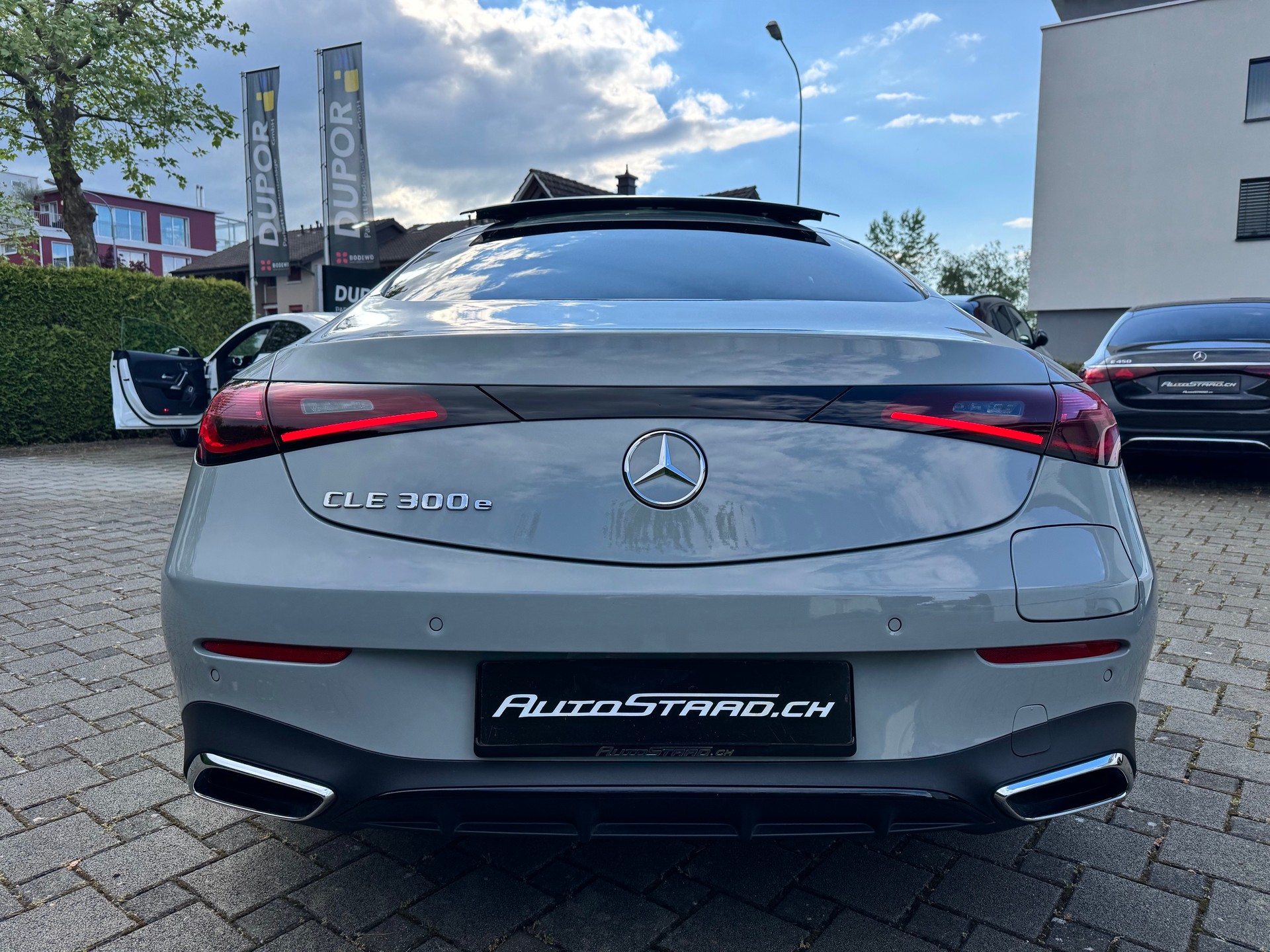 MERCEDES-BENZ CLE 300 e Coupé AMG Line 9G-Tronic-image-4